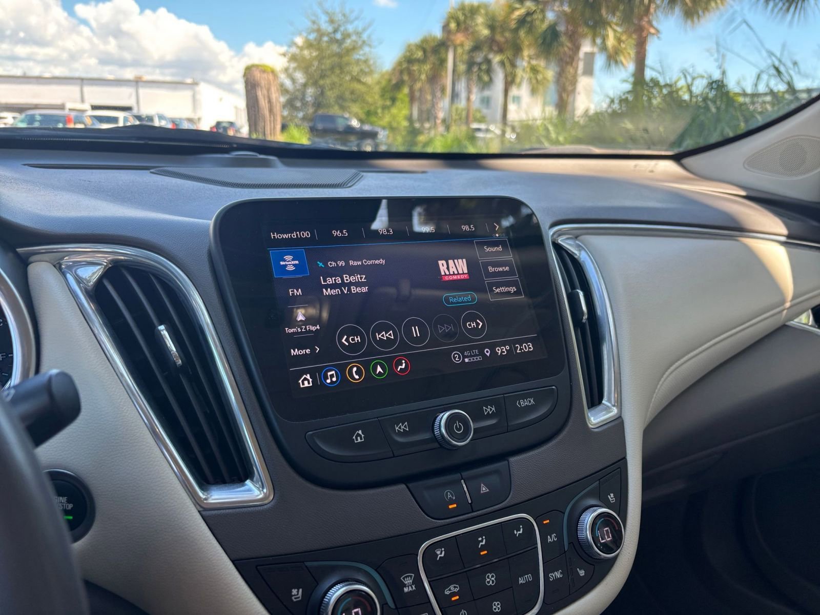 Thumbnail: 2024 Chevrolet Malibu - 21