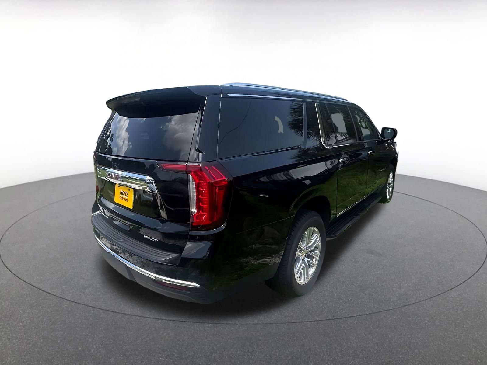 Thumbnail: 2024 GMC Yukon XL - 11
