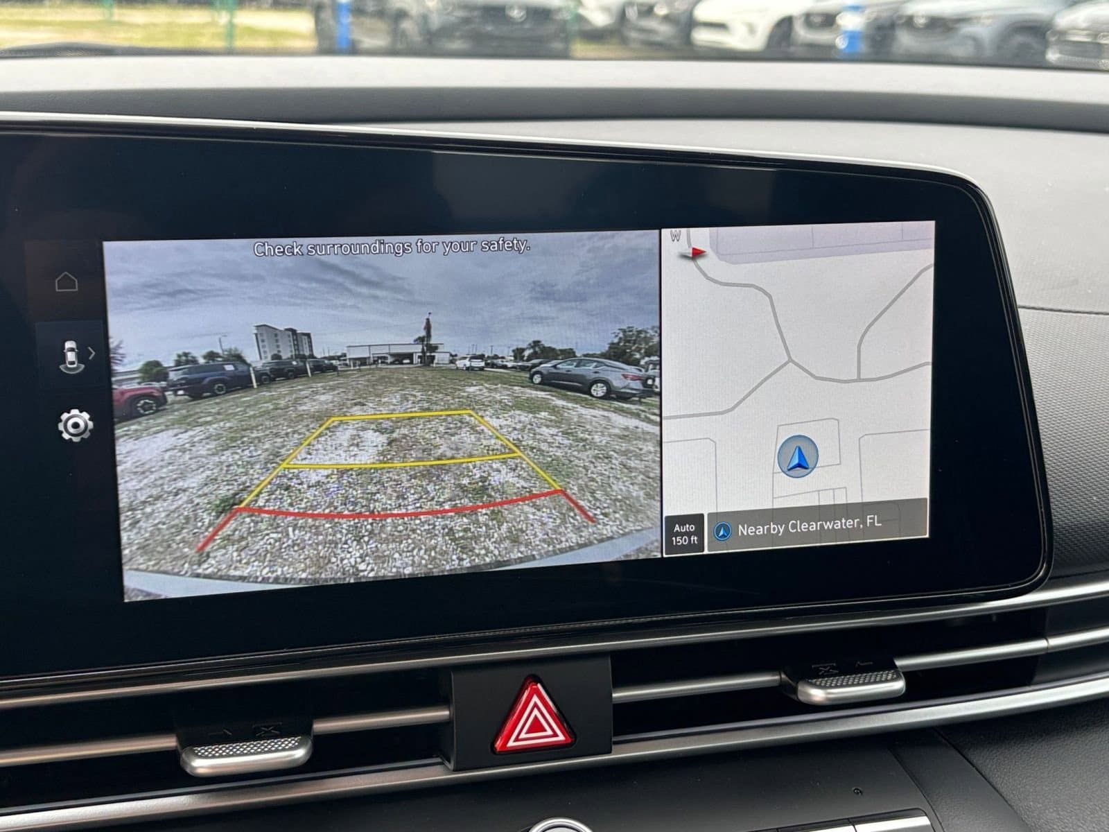 Thumbnail: 2025 Hyundai Elantra - 17