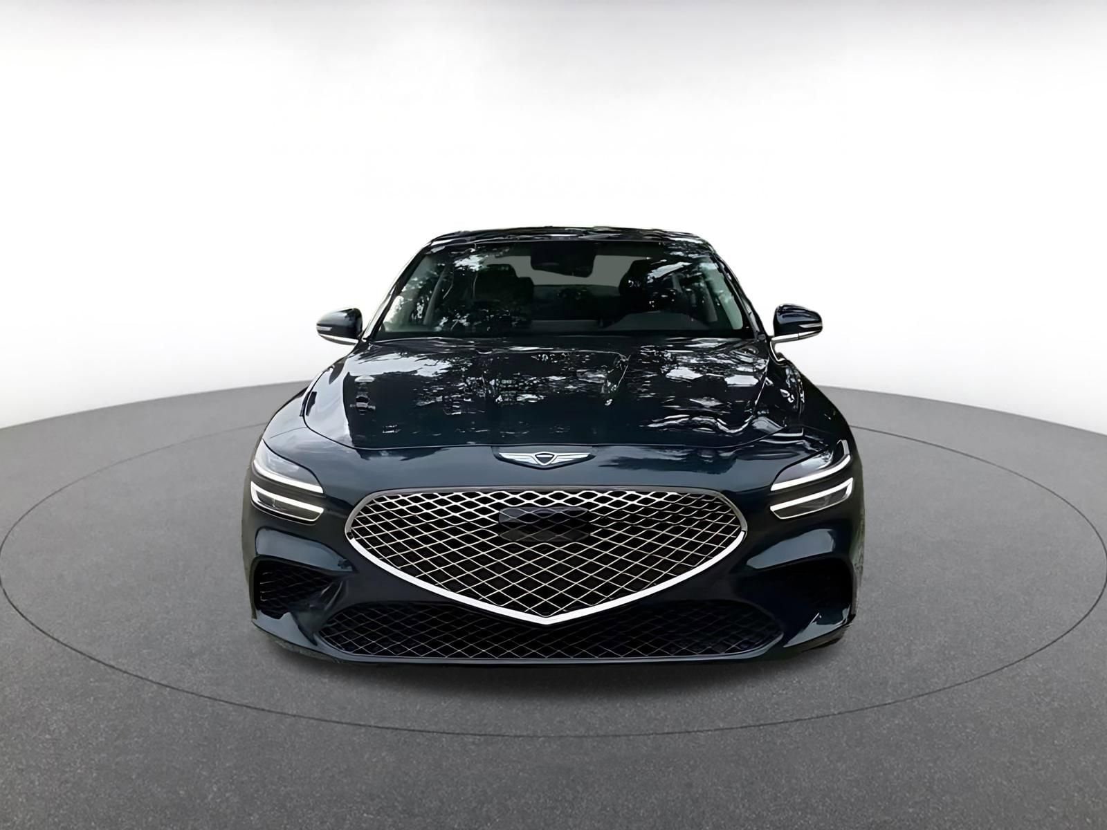 Thumbnail: 2025 Genesis G70 - 3
