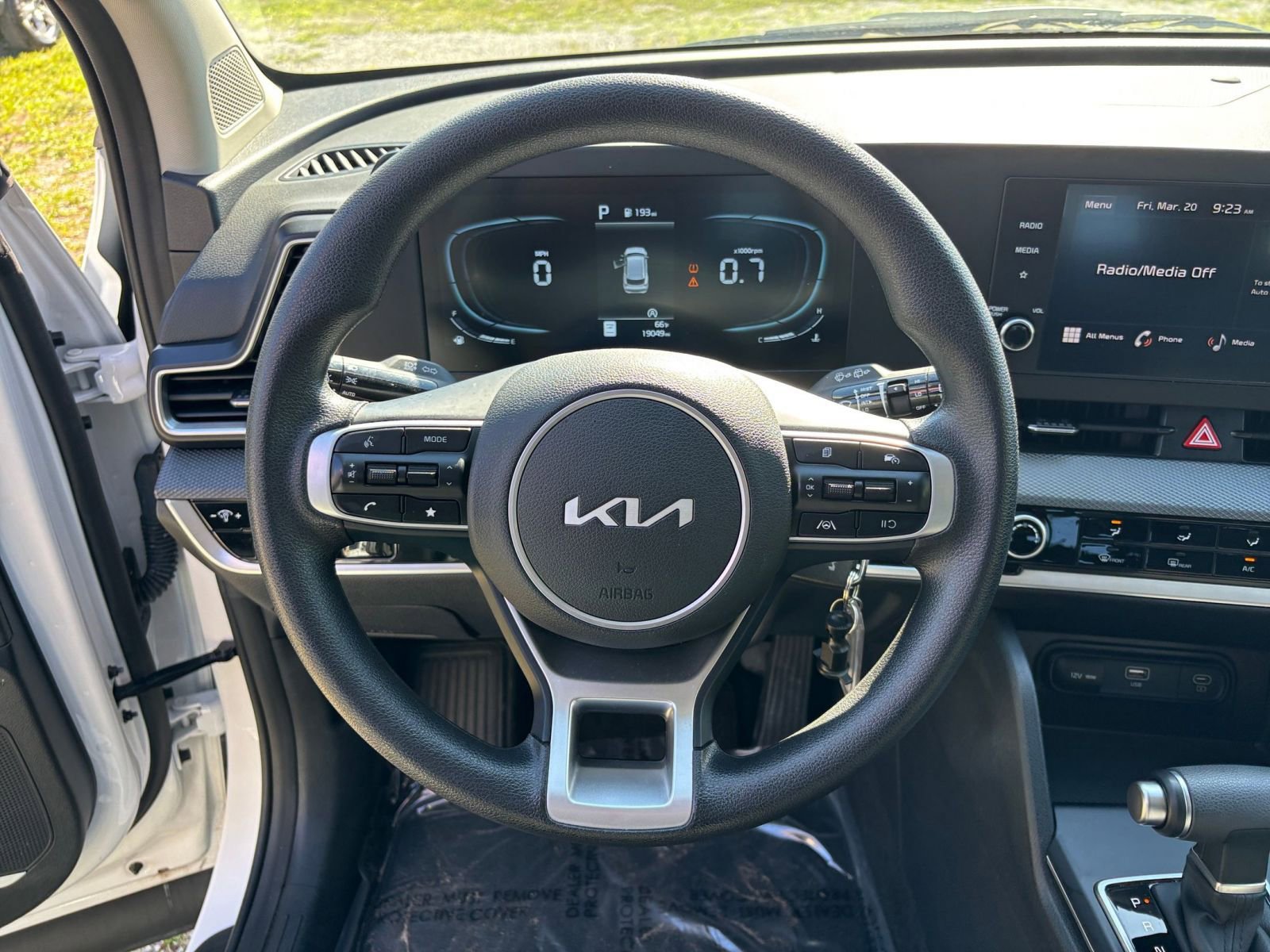 Thumbnail: 2025 Kia Sportage - 28