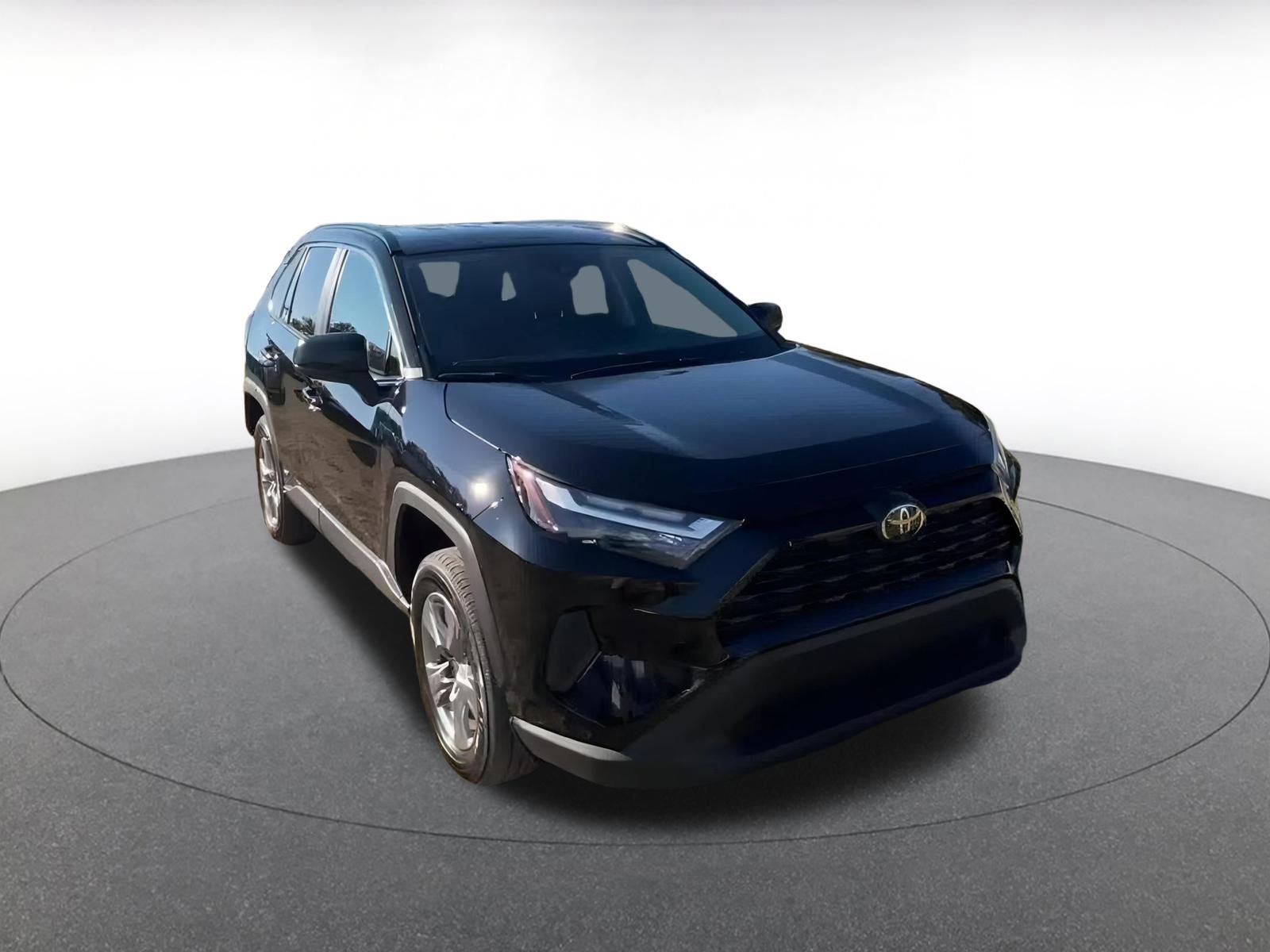 Thumbnail: 2025 Toyota RAV4 - 3