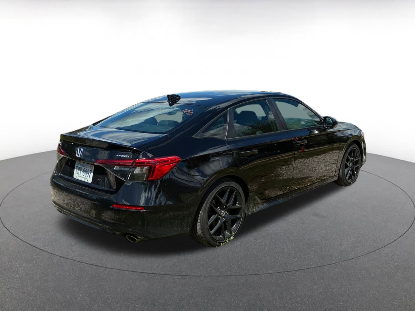 Thumbnail: 2024 Honda Civic - 6