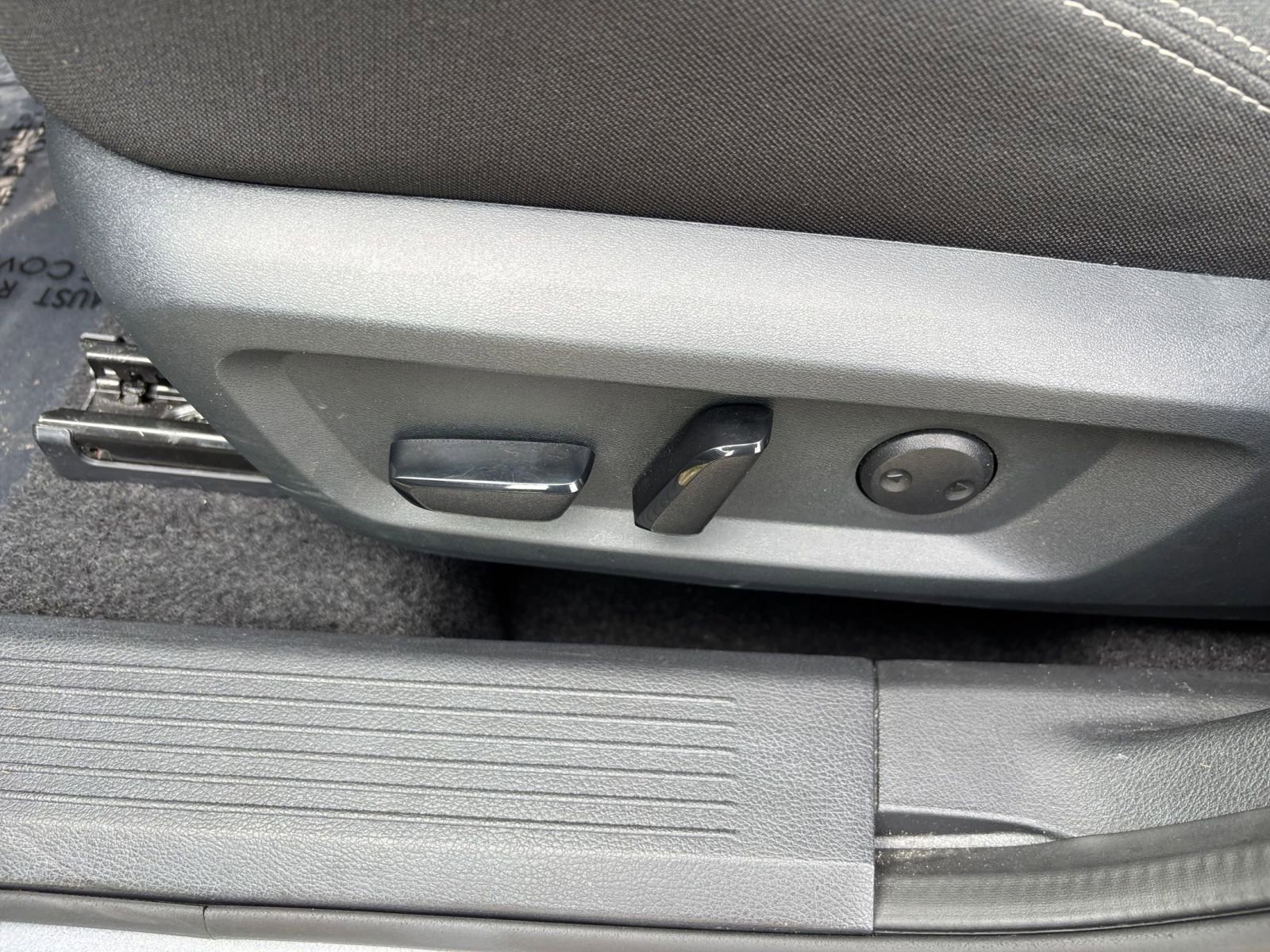 Thumbnail: 2025 Nissan Rogue - 23