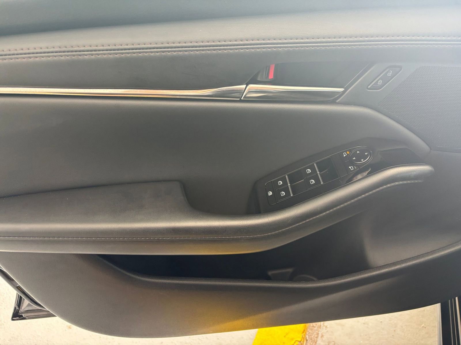 Thumbnail: 2025 Mazda Mazda3 - 20