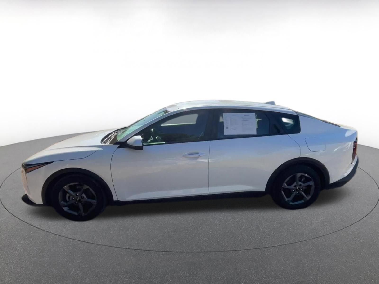 Thumbnail: 2025 Kia K4 - 9