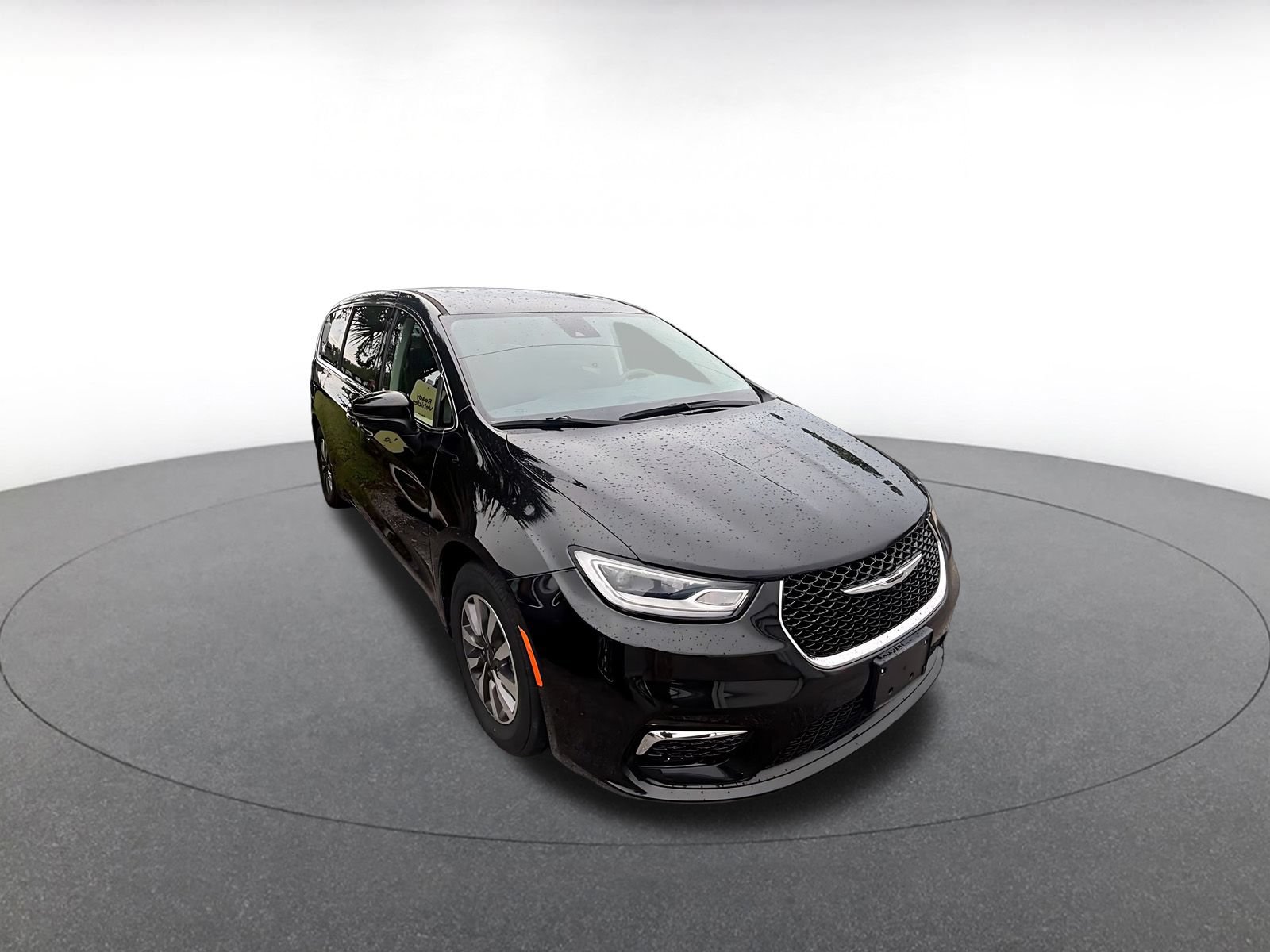 Thumbnail: 2023 Chrysler Pacifica - 2