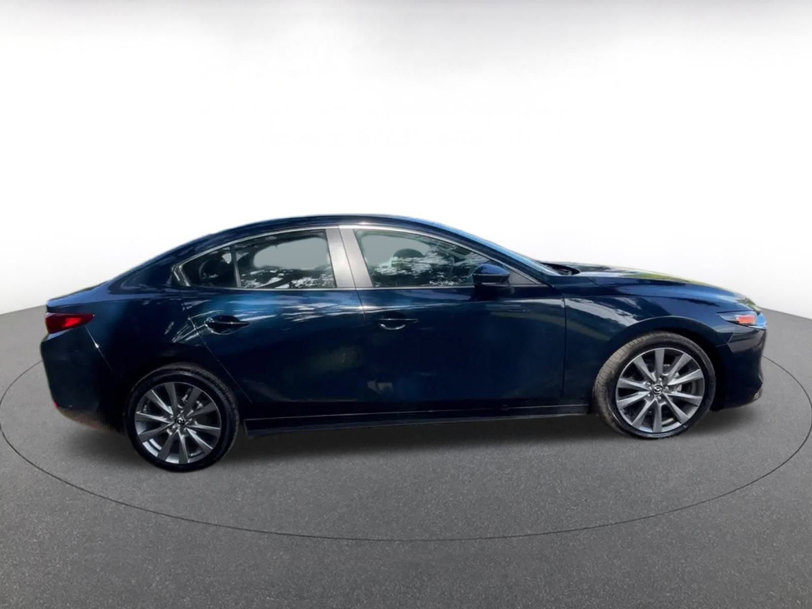 Thumbnail: 2025 Mazda Mazda3 - 16