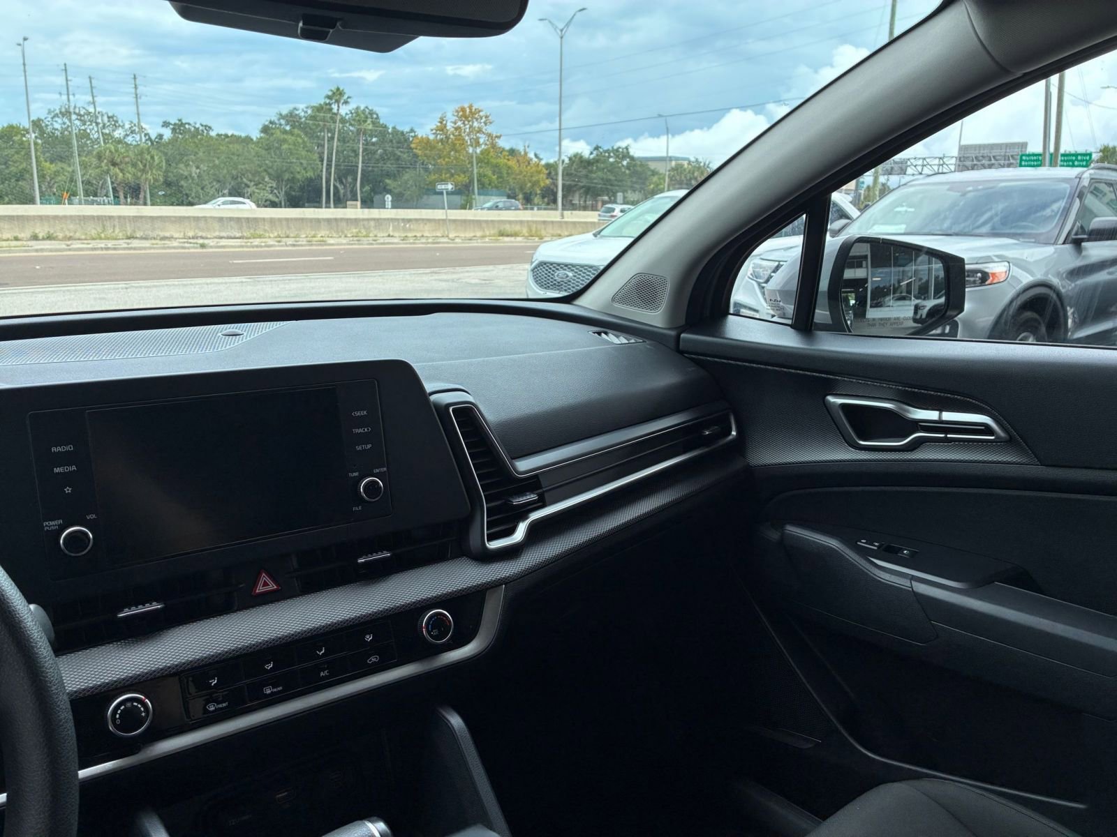 Thumbnail: 2024 Kia Sportage - 34