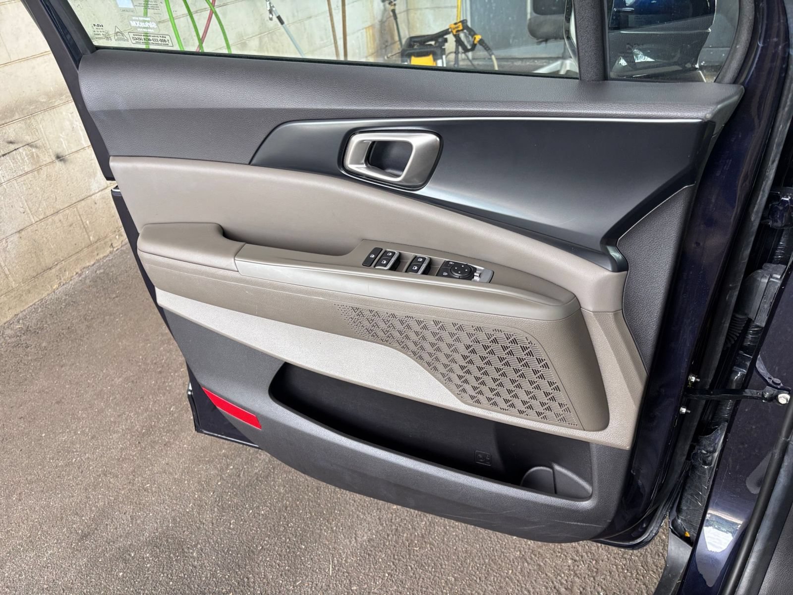 Thumbnail: 2026 Kia Carnival - 18