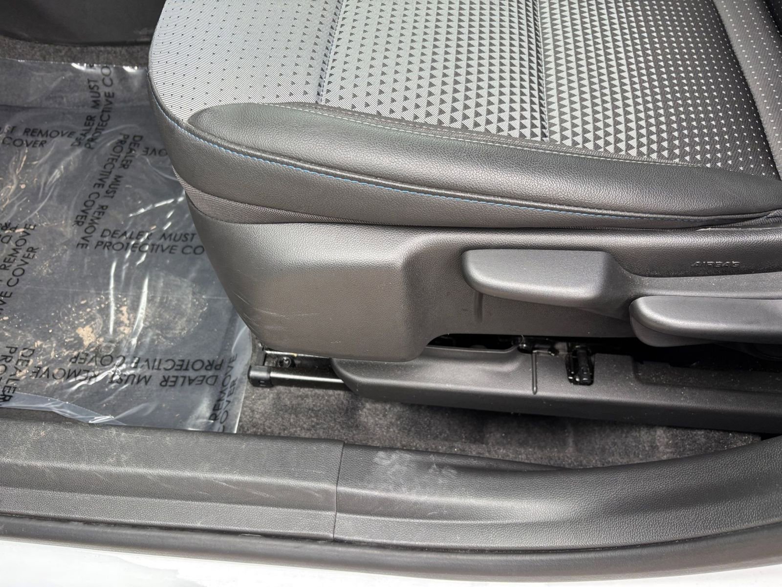 Thumbnail: 2025 Chevrolet Trax - 23