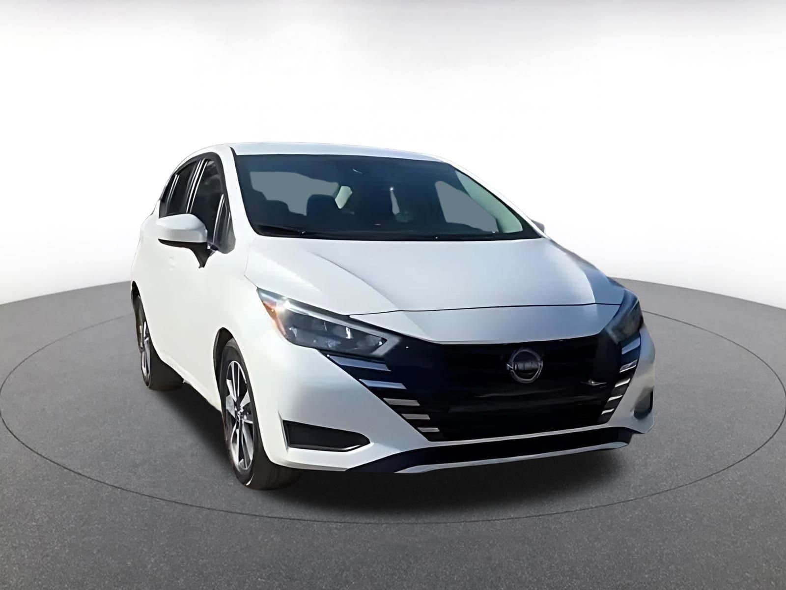Thumbnail: 2025 Nissan Versa - 2
