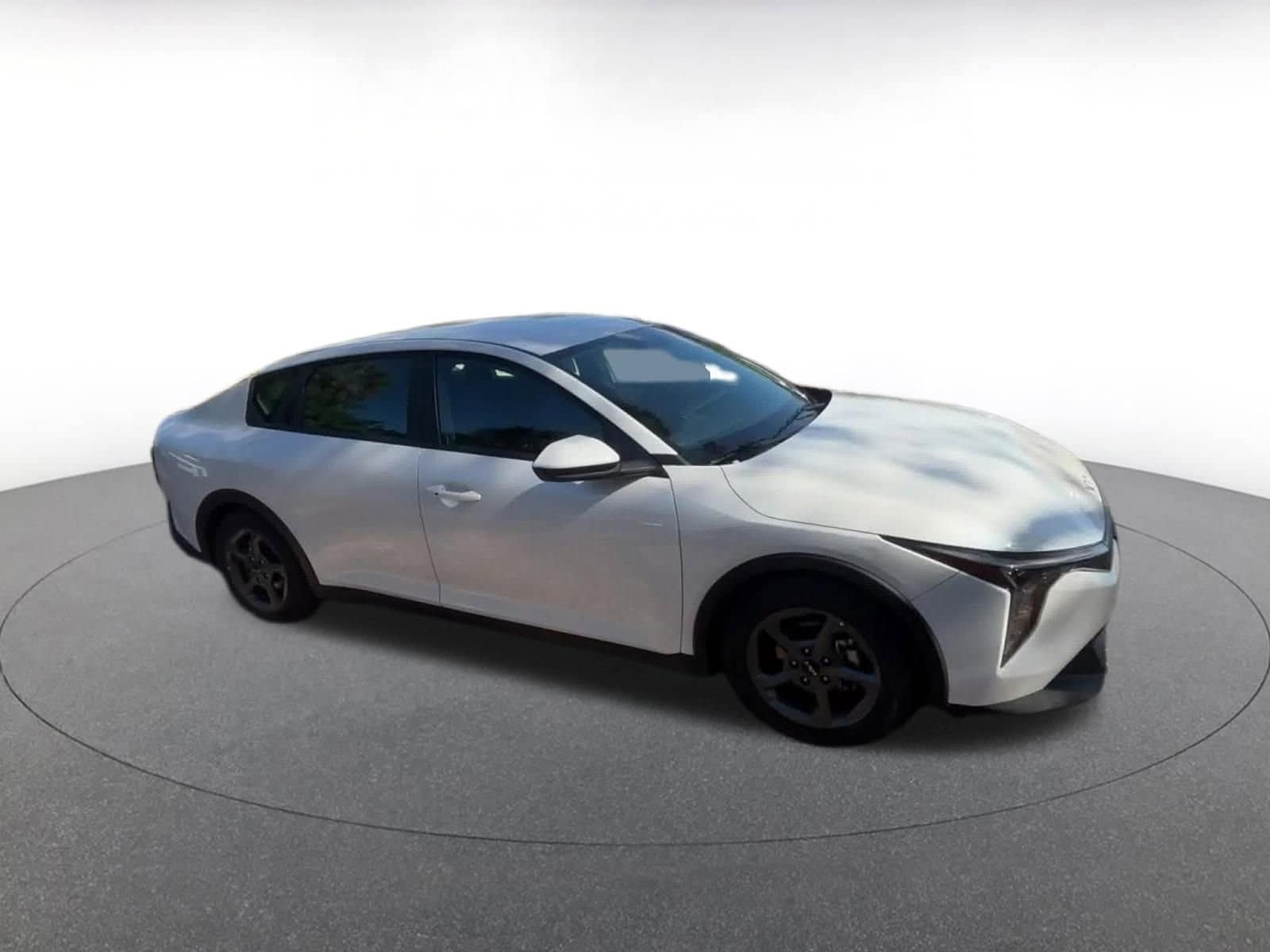 Thumbnail: 2025 Kia K4 - 2