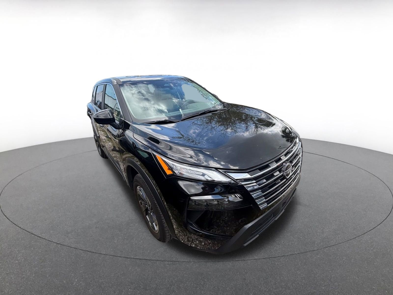 Thumbnail: 2025 Nissan Rogue - 1