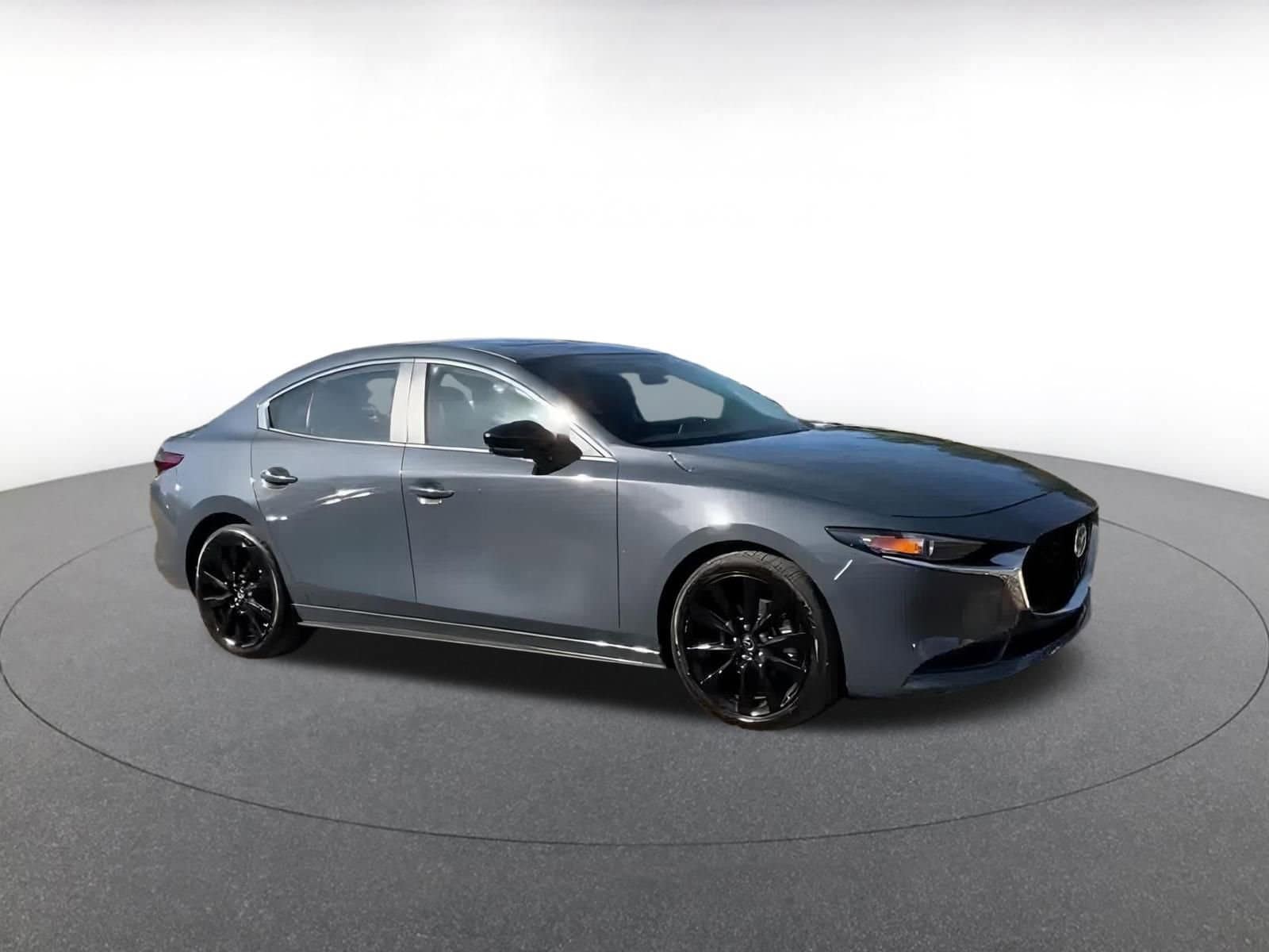 Thumbnail: 2025 Mazda Mazda3 - 2