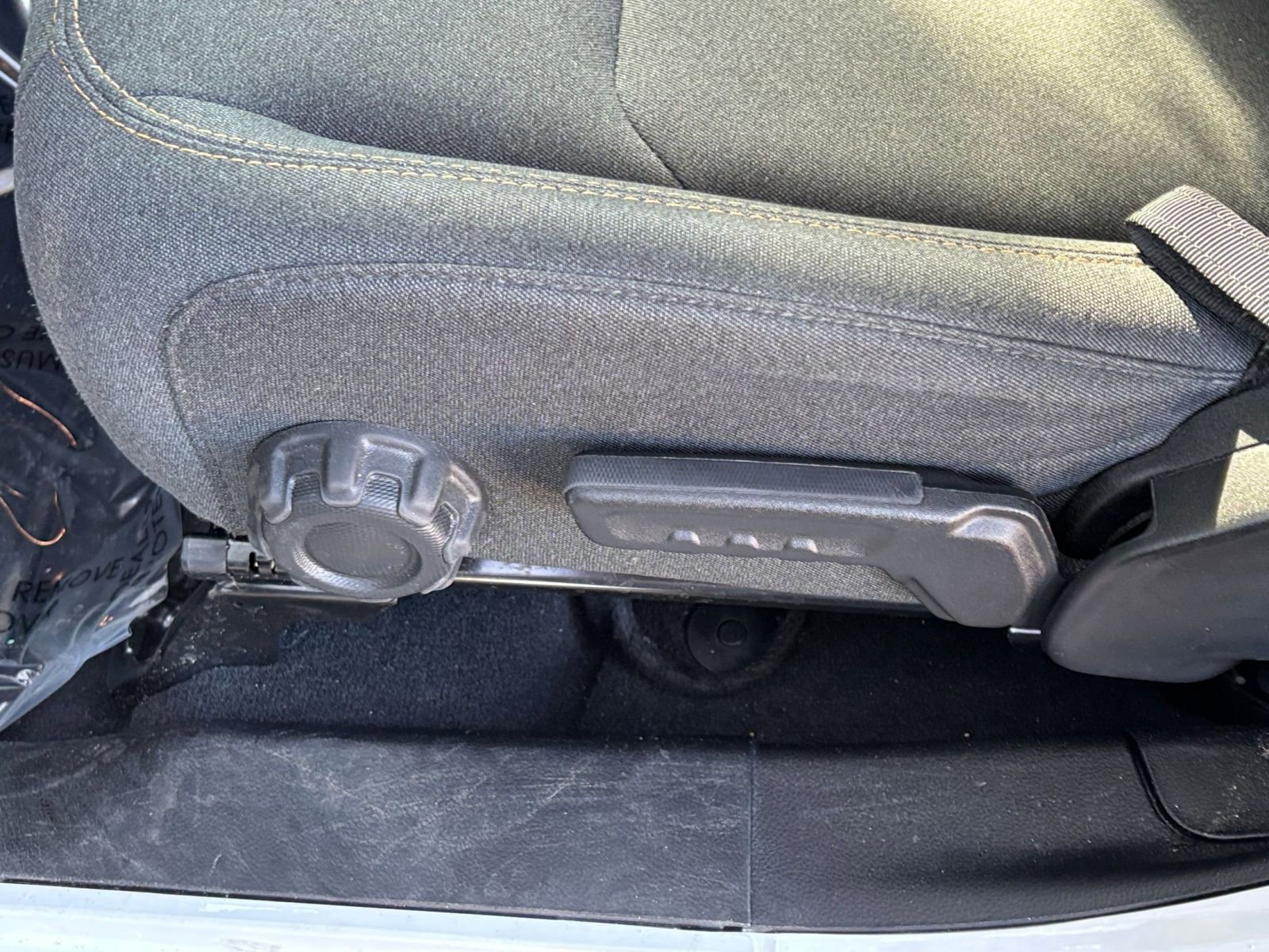 Thumbnail: 2025 Jeep Wrangler - 23