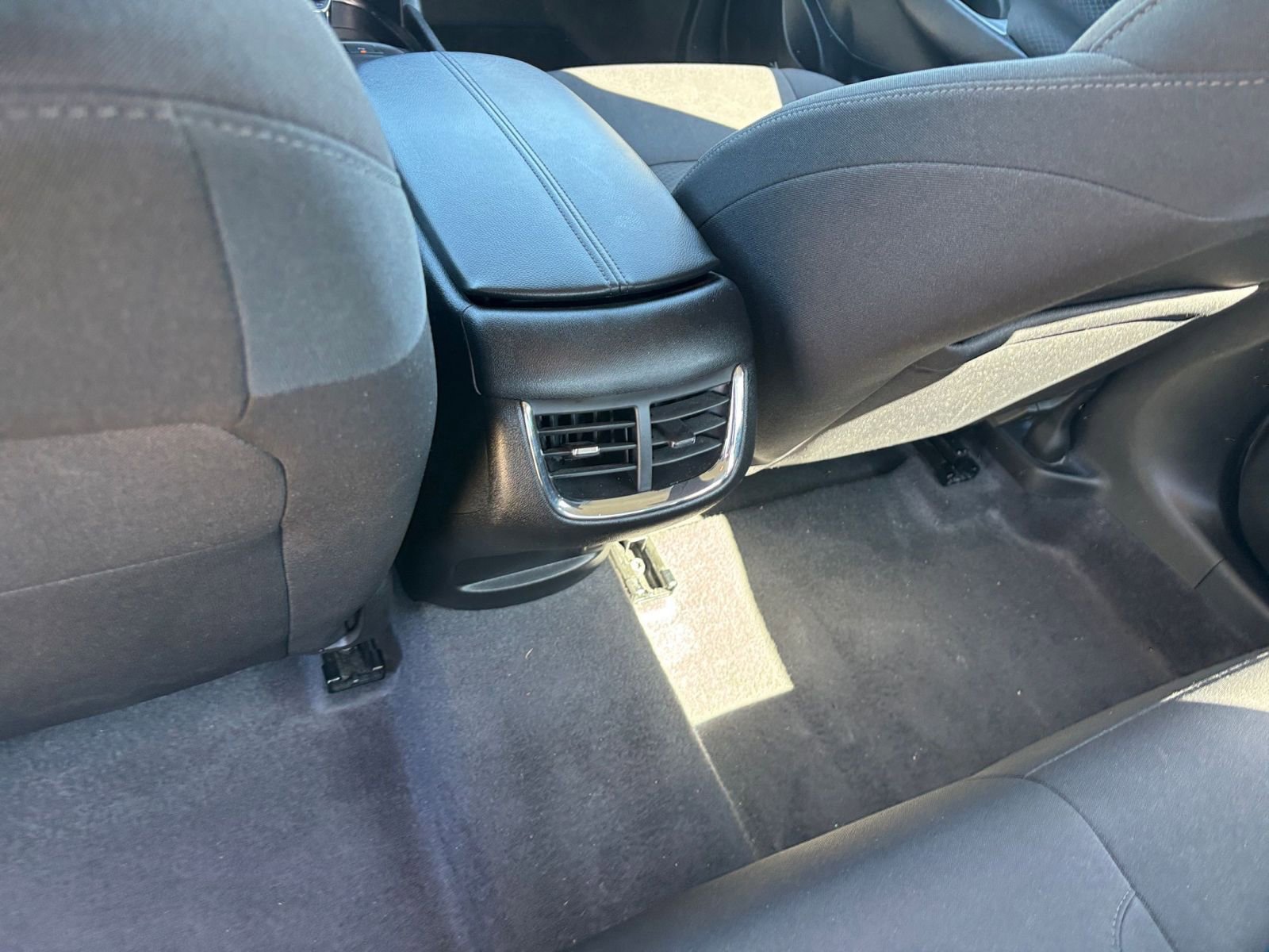 Thumbnail: 2024 Chevrolet Malibu - 23