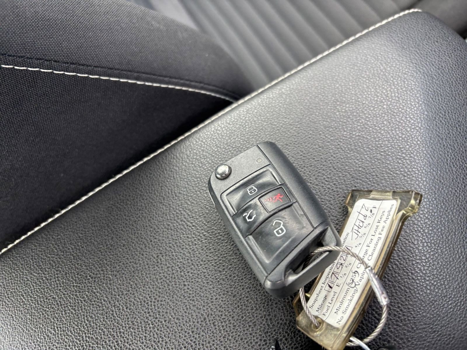 Thumbnail: 2025 Volkswagen Jetta - 22