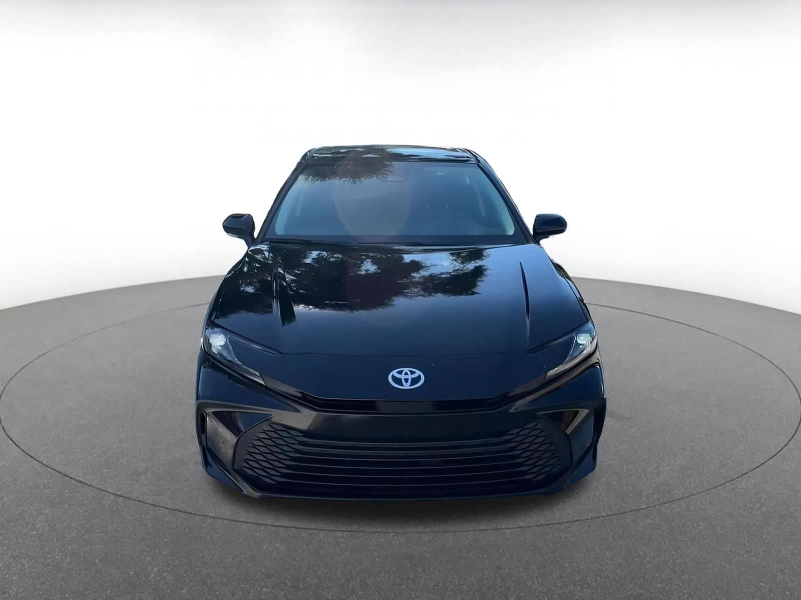 Thumbnail: 2025 Toyota Camry - 4