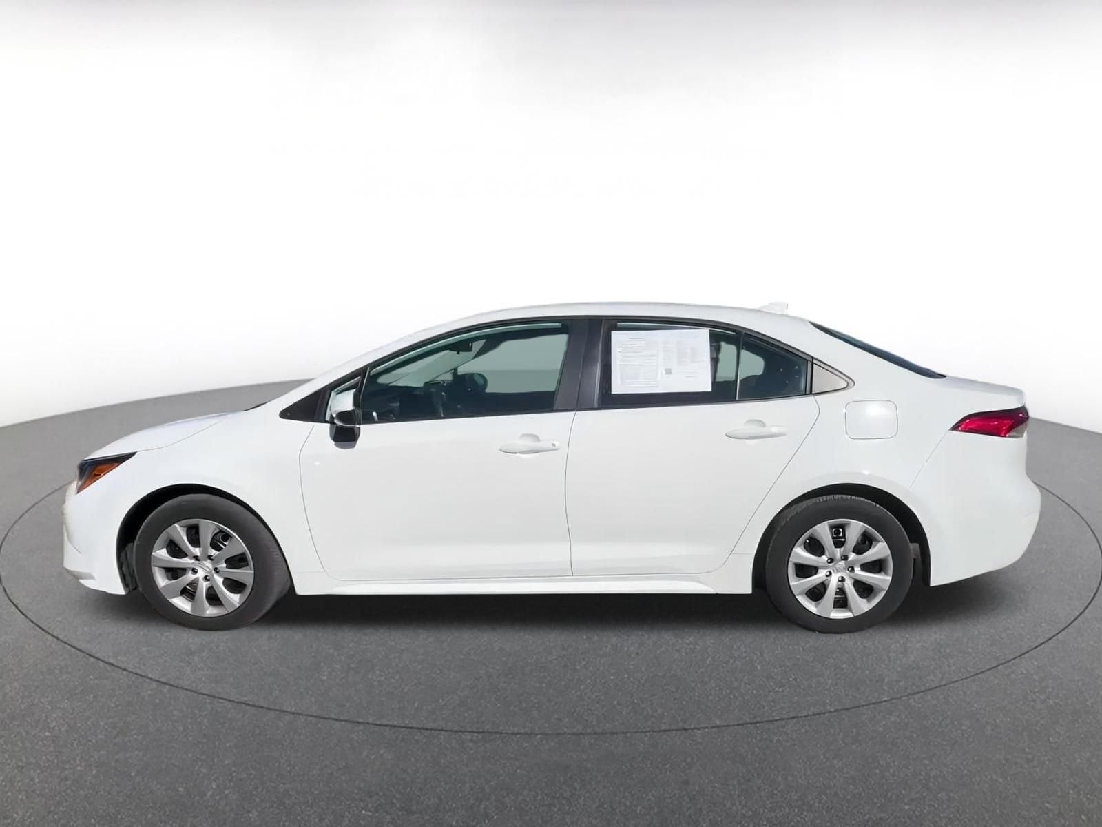 Thumbnail: 2025 Toyota Corolla - 9