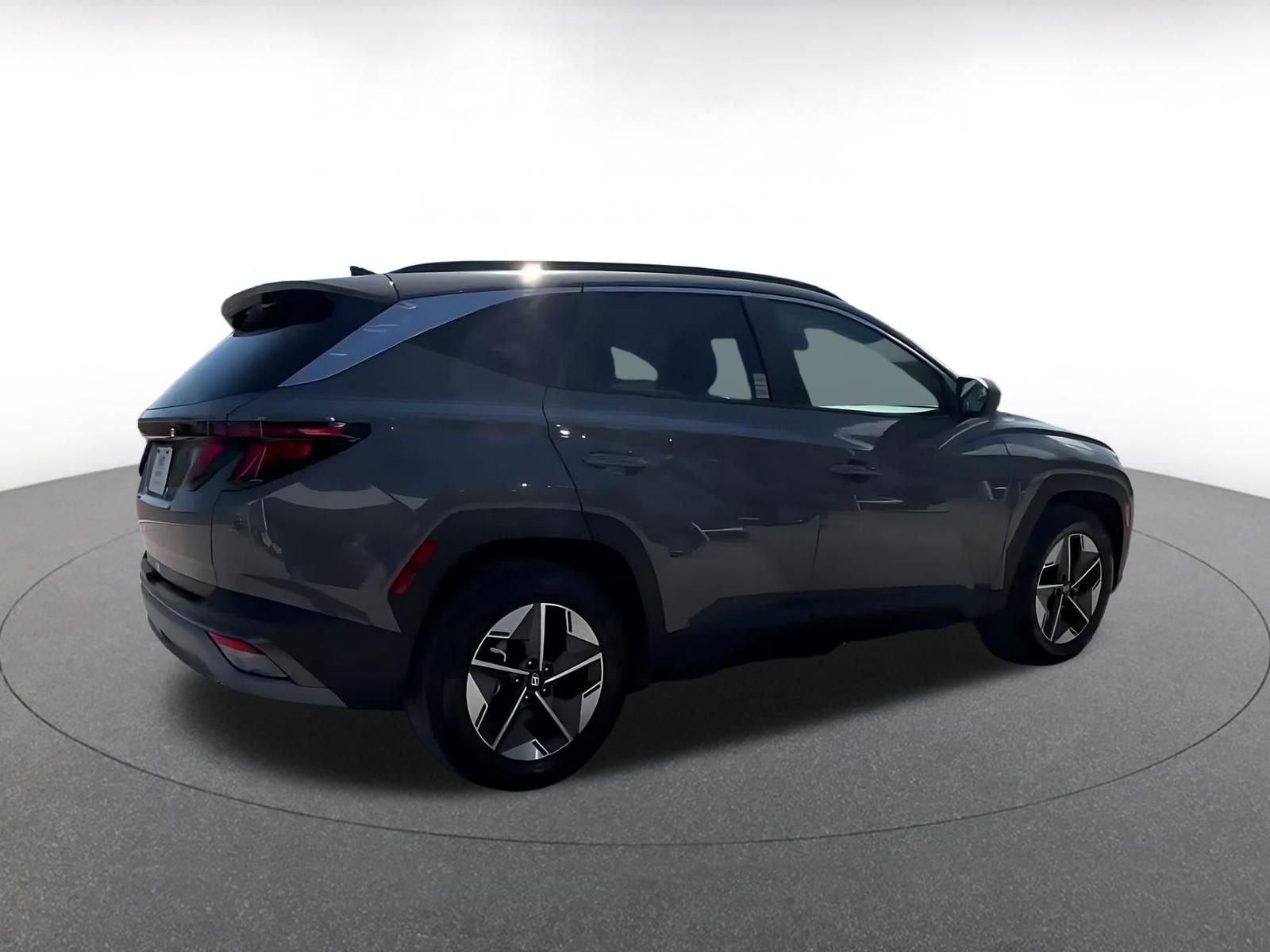 Thumbnail: 2025 Hyundai Tucson - 15