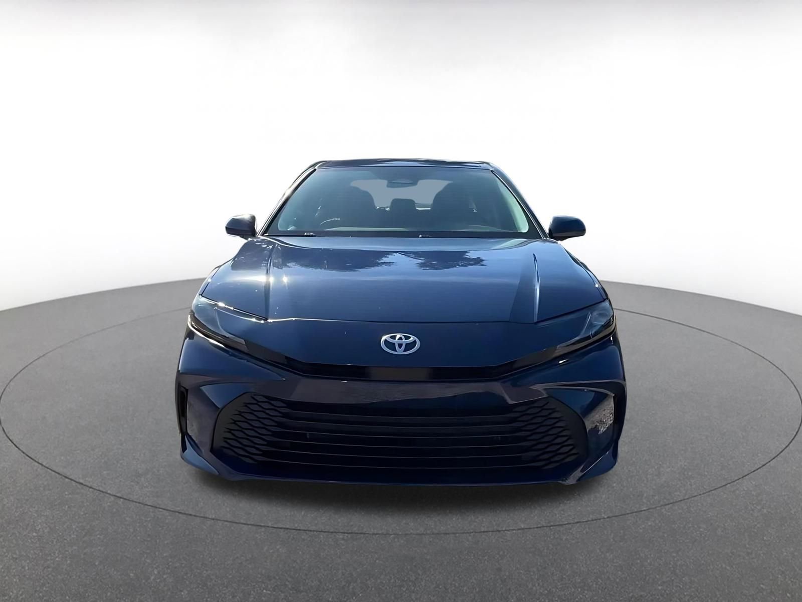 Thumbnail: 2025 Toyota Camry - 3