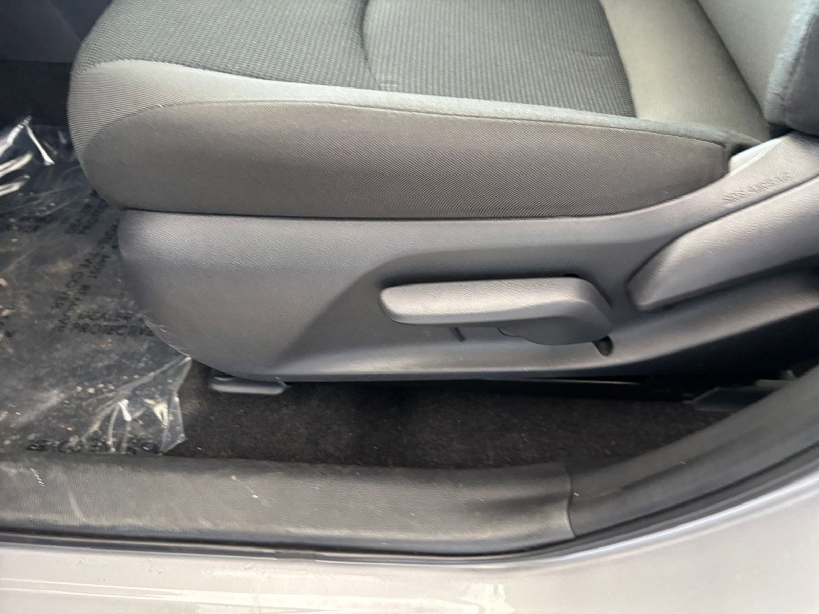 Thumbnail: 2025 Toyota RAV4 - 23