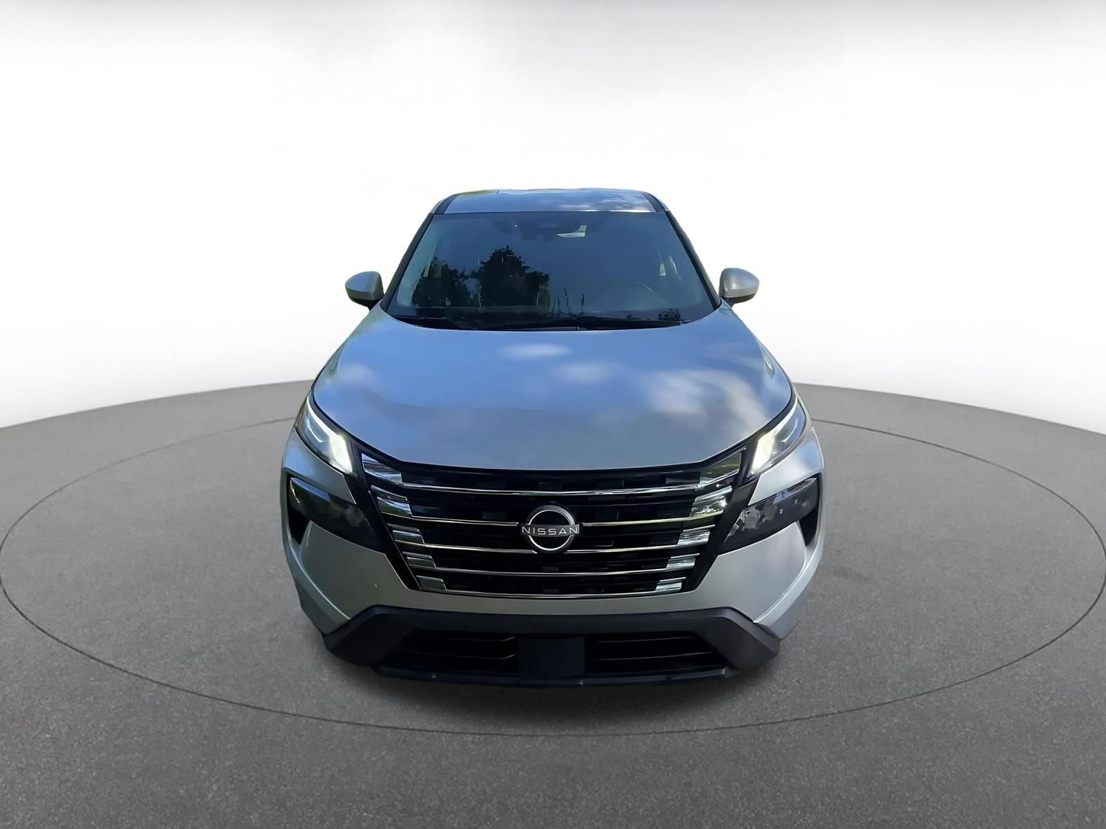 Thumbnail: 2025 Nissan Rogue - 4