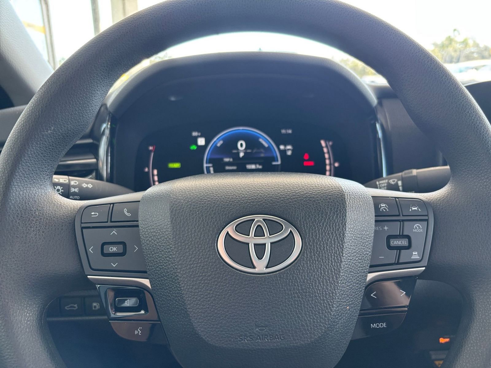 Thumbnail: 2025 Toyota Camry - 28