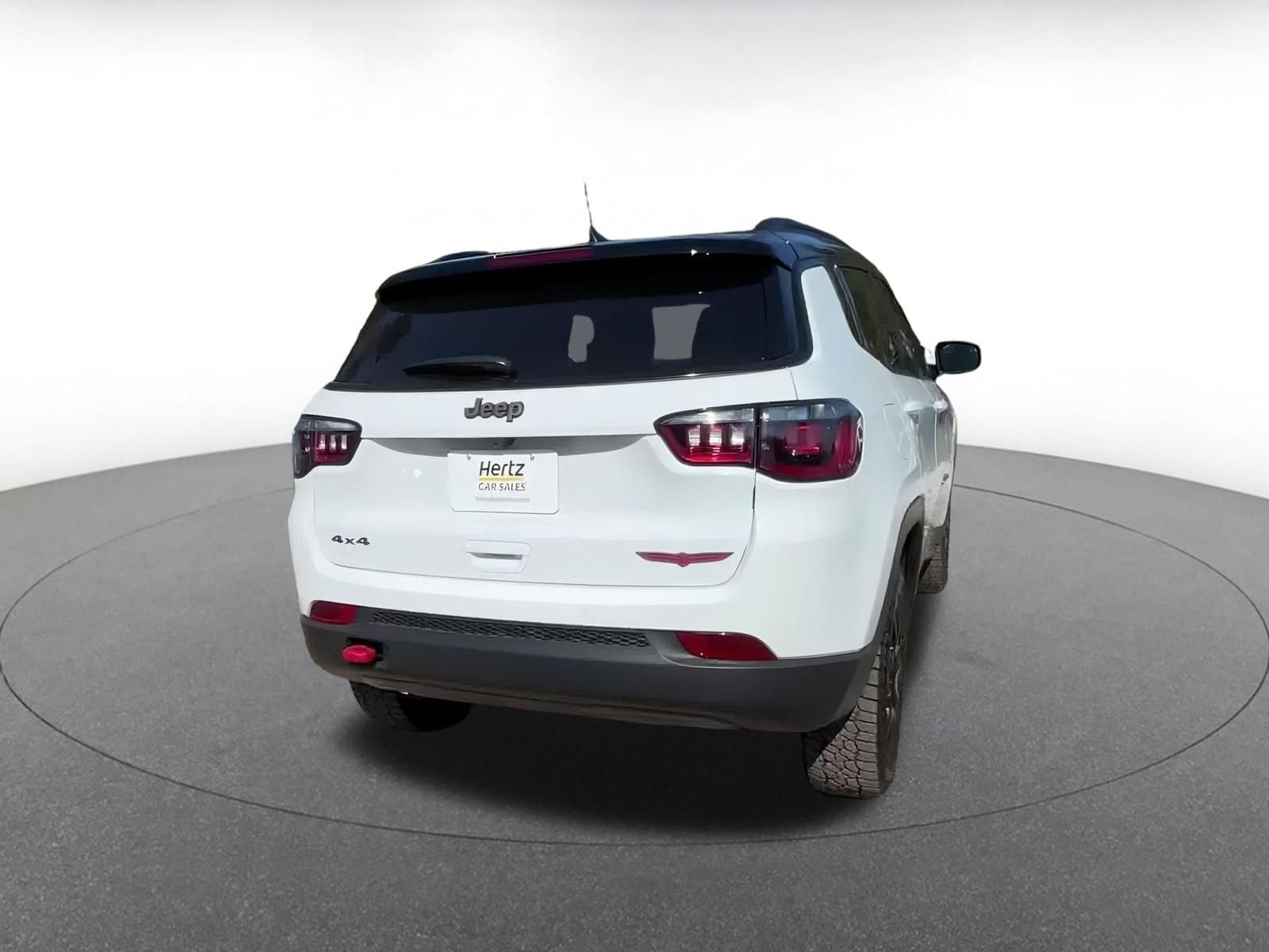 Thumbnail: 2025 Jeep Compass - 14