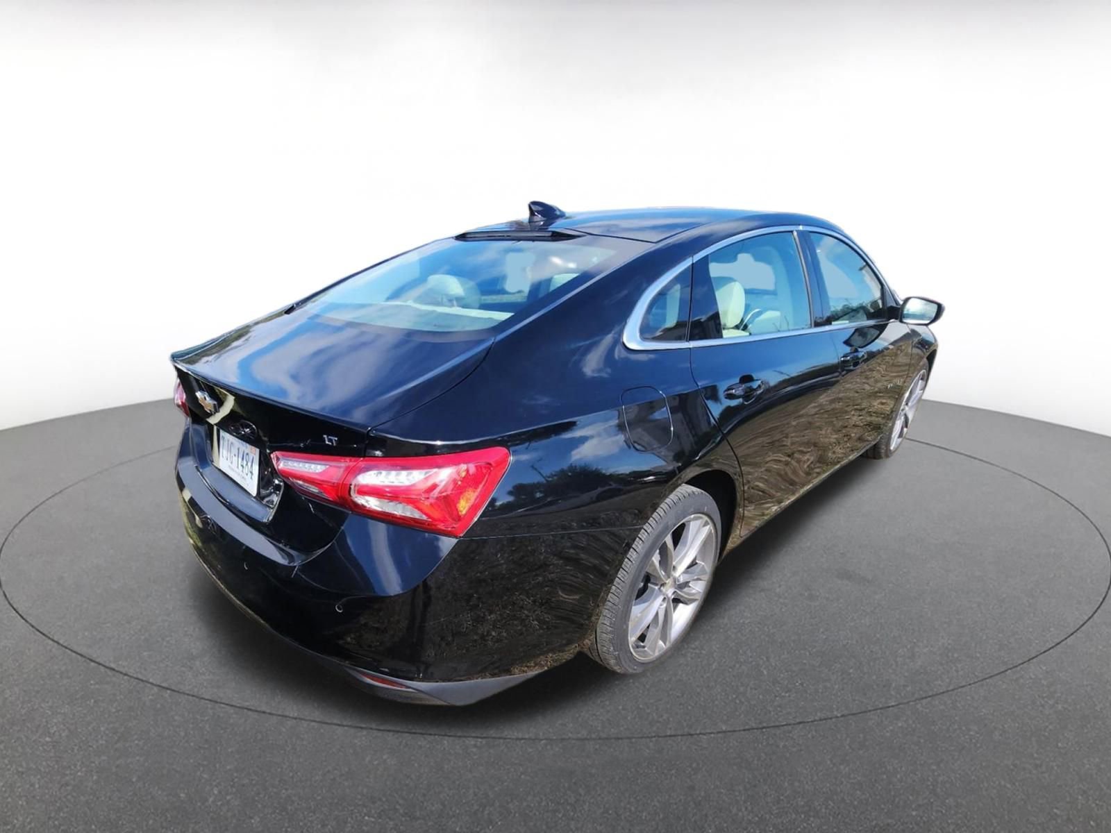 Thumbnail: 2024 Chevrolet Malibu - 7