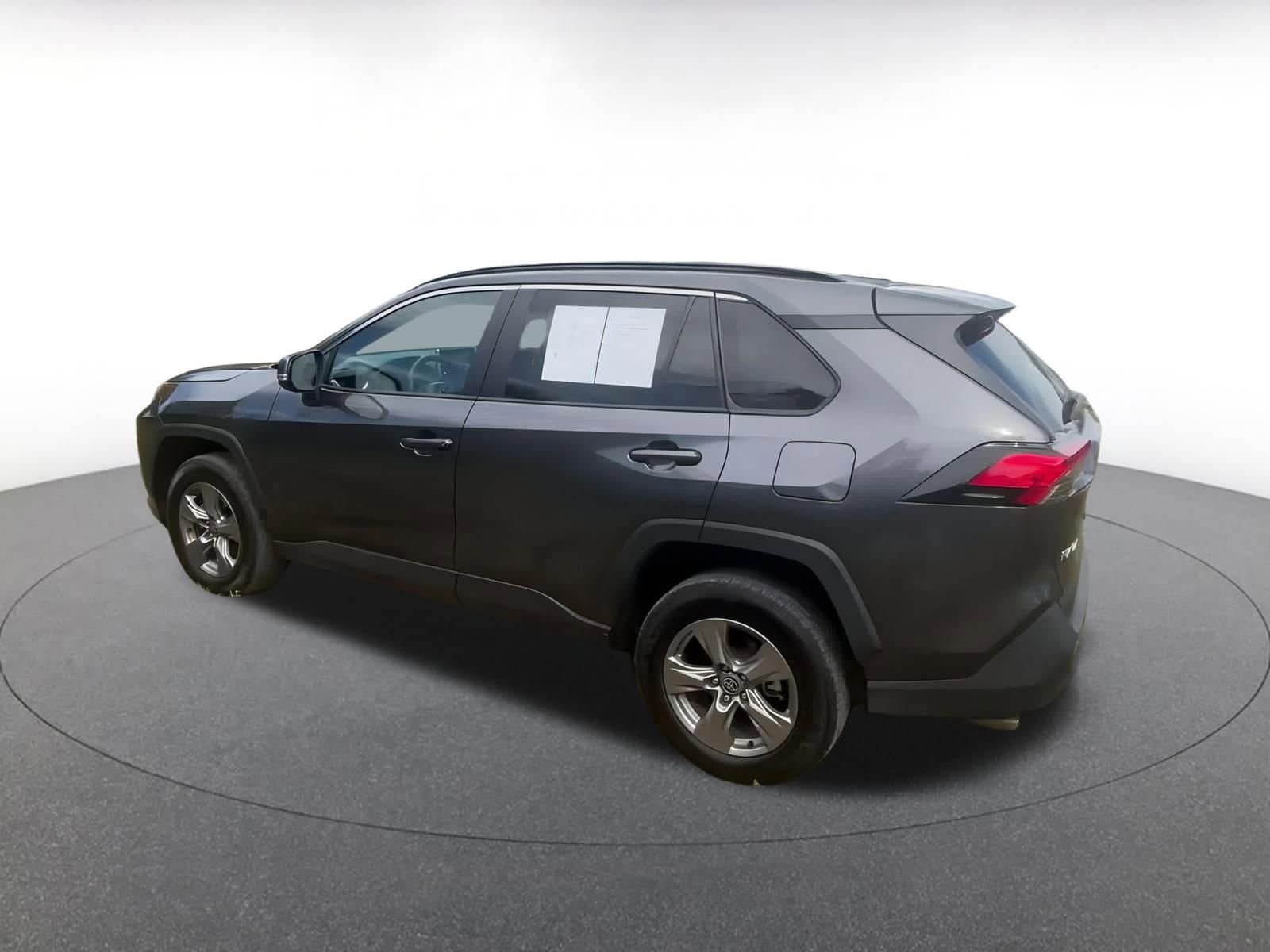 Thumbnail: 2024 Toyota RAV4 - 10