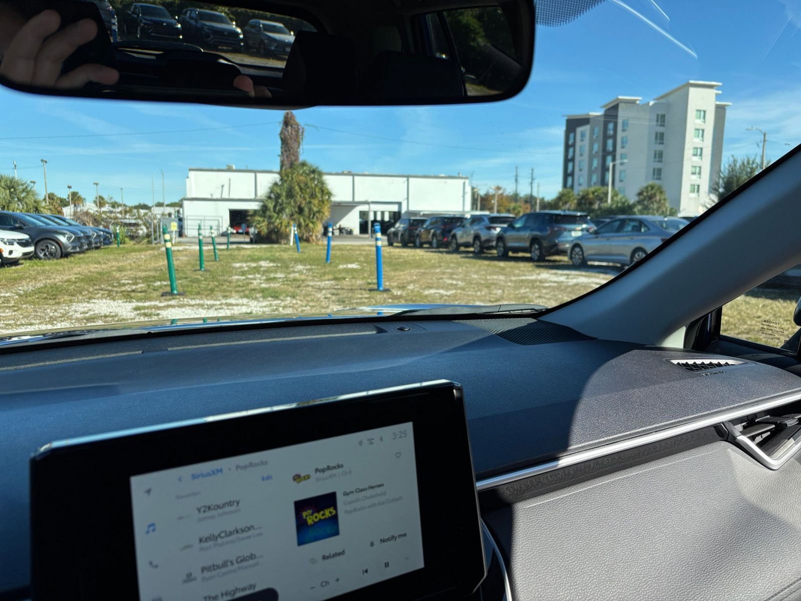 Thumbnail: 2025 Toyota Corolla Cross - 35