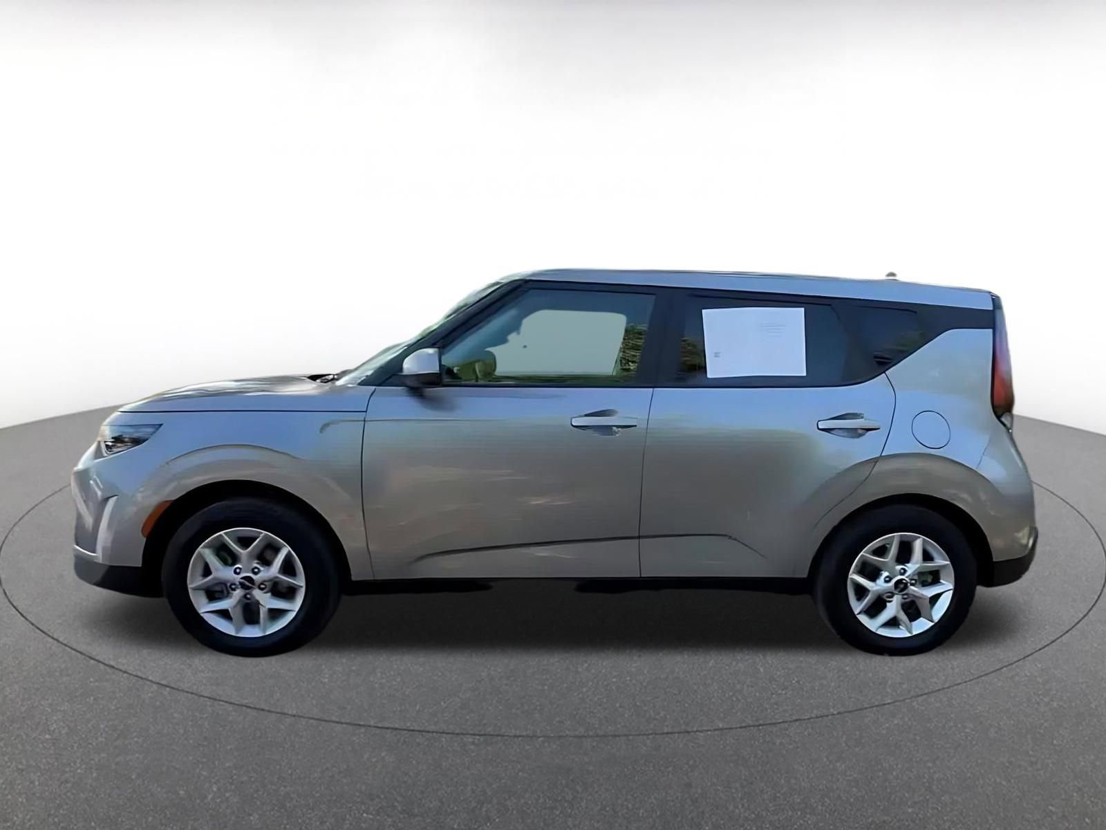 Thumbnail: 2025 Kia Soul - 9