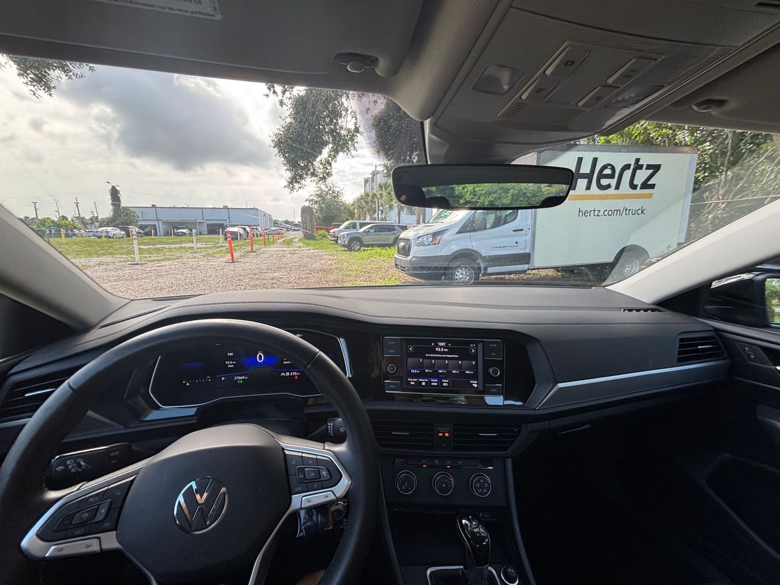 2024 Volkswagen Jetta S 27