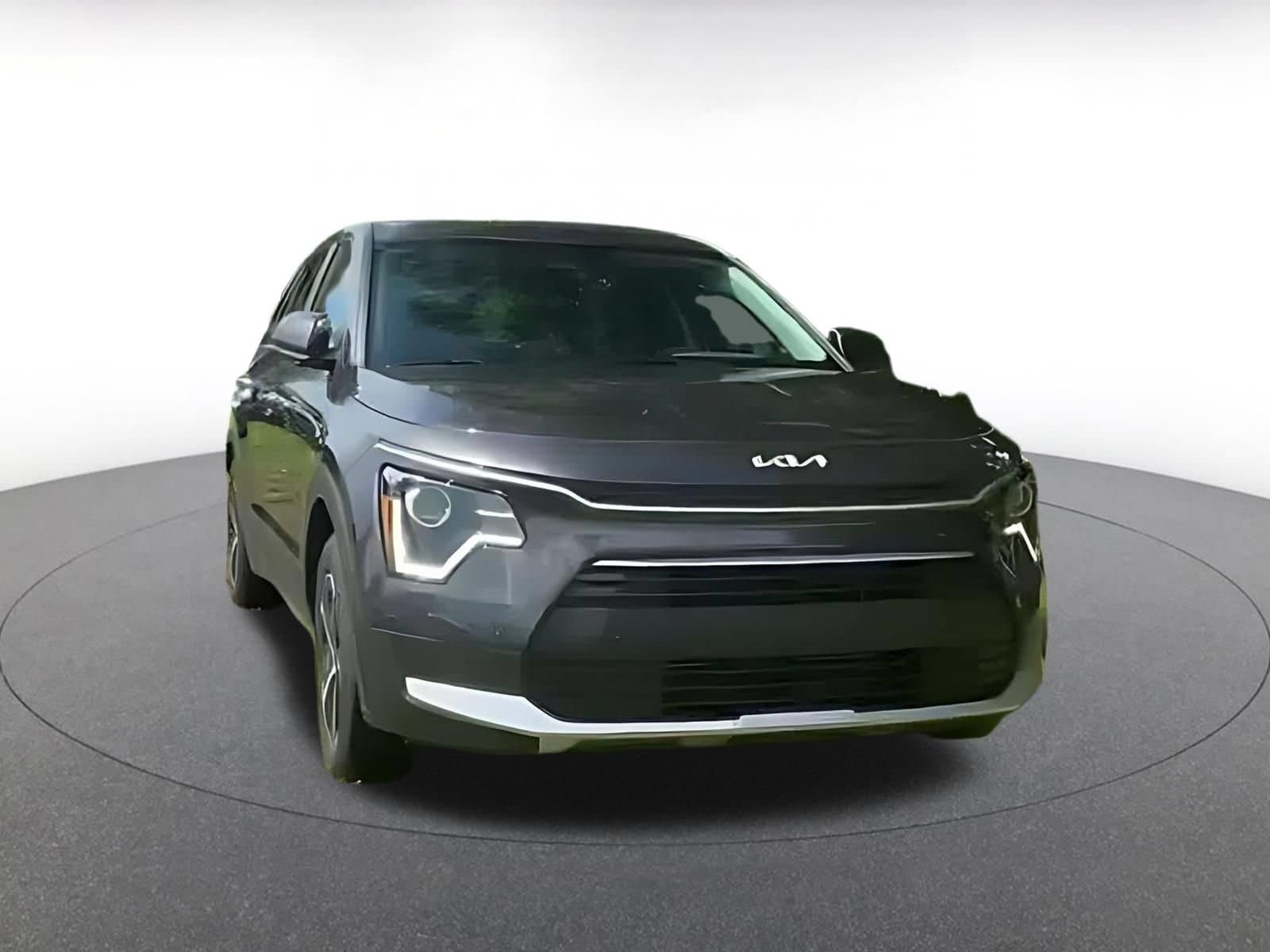 Thumbnail: 2026 Kia Niro - 2