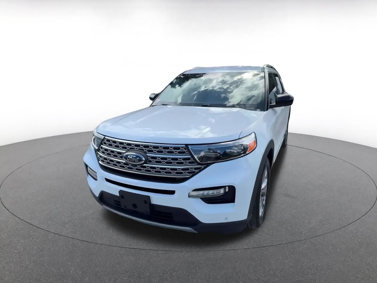 Thumbnail: 2023 Ford Explorer - 7