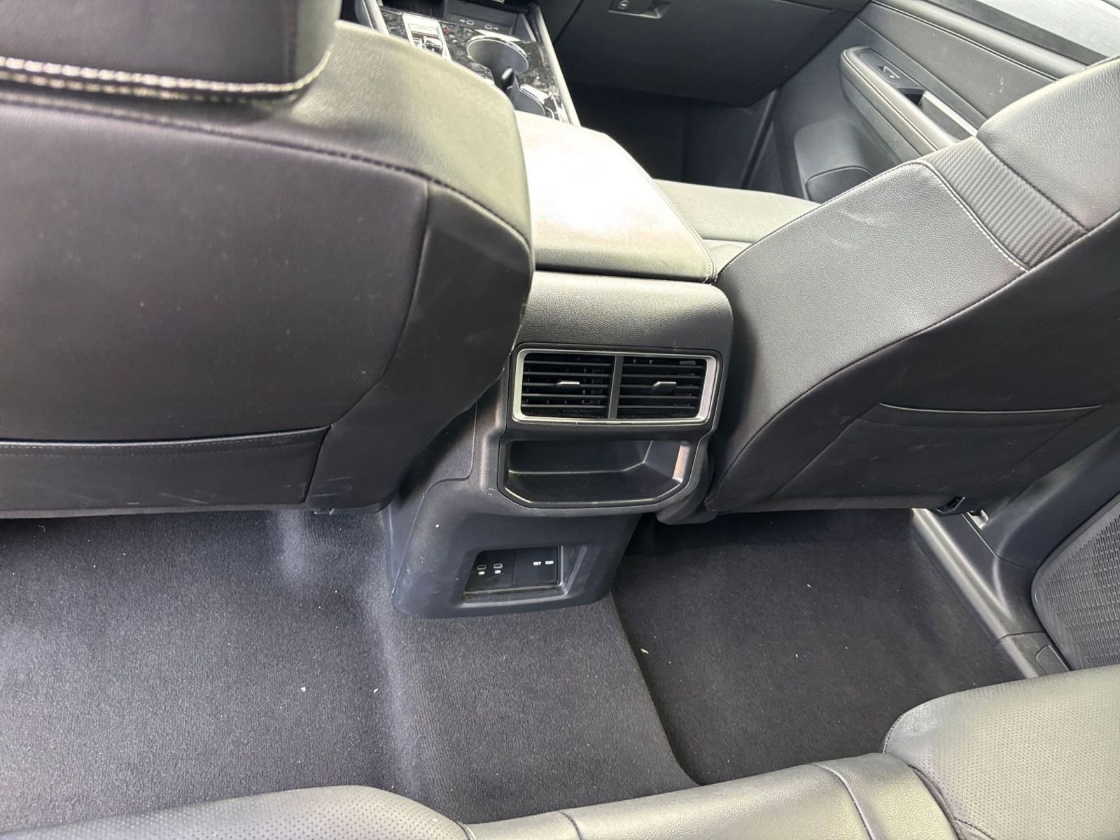 Thumbnail: 2025 Volkswagen Atlas - 25