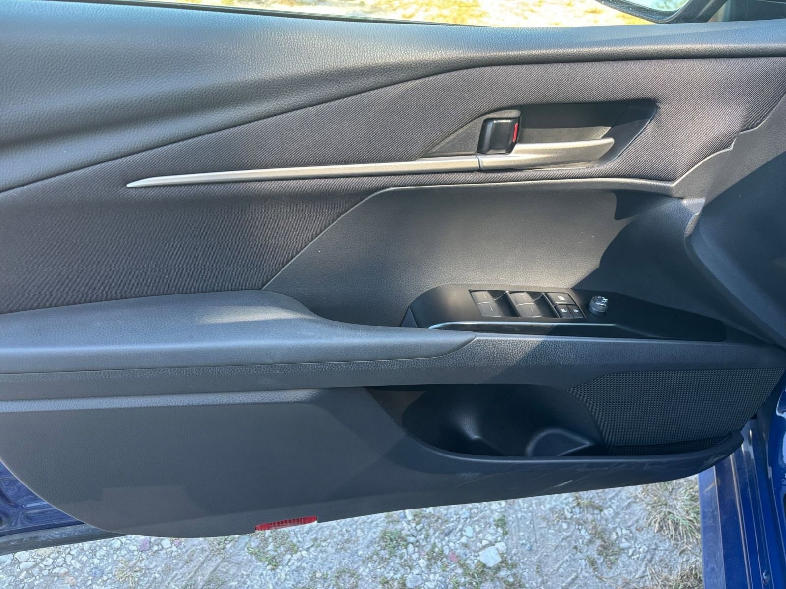 Thumbnail: 2025 Toyota Camry - 21