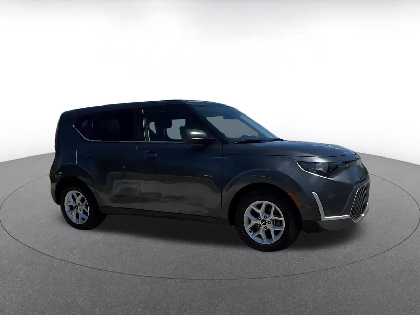 Thumbnail: 2025 Kia Soul - 2