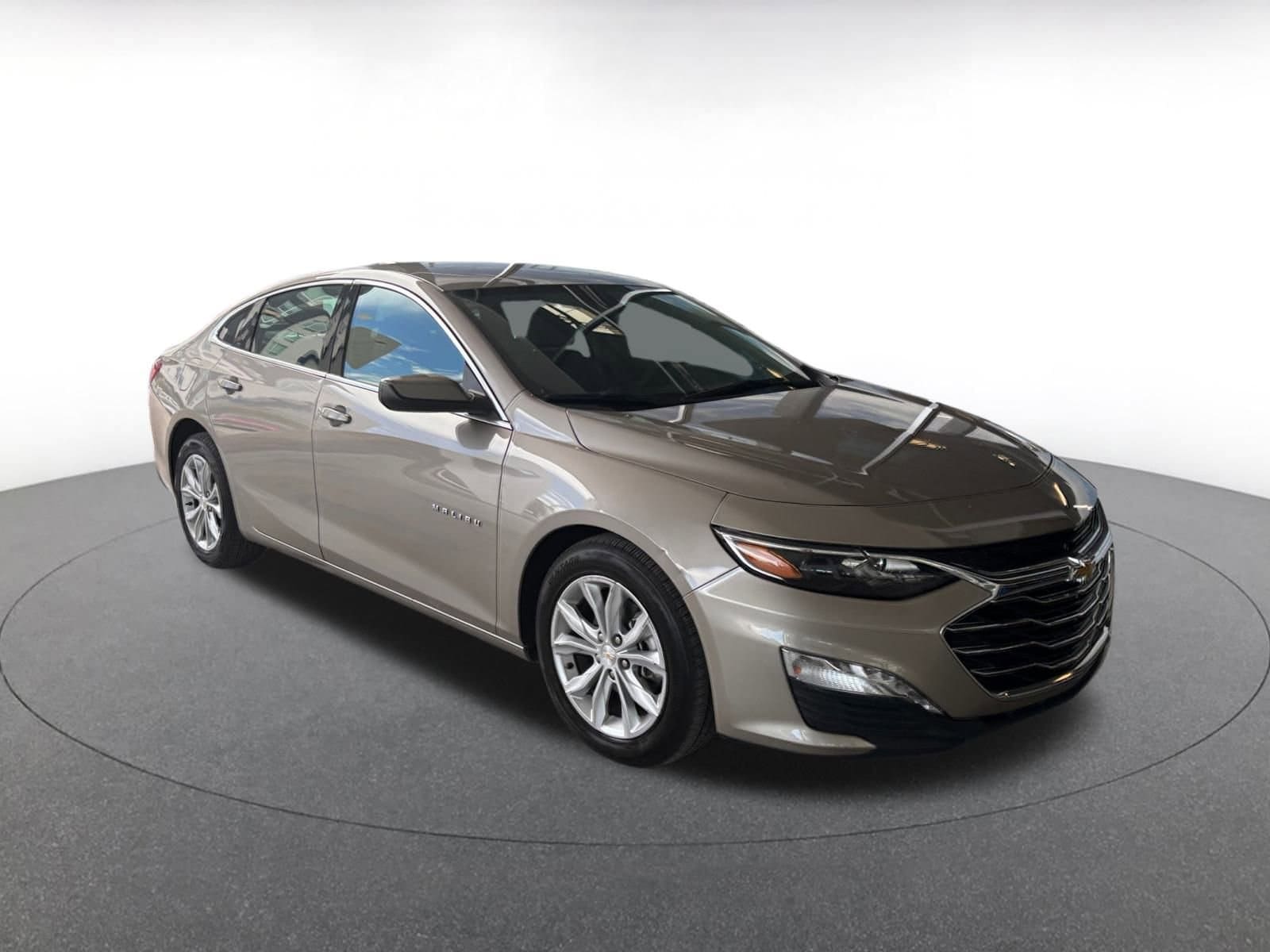 Thumbnail: 2024 Chevrolet Malibu - 1