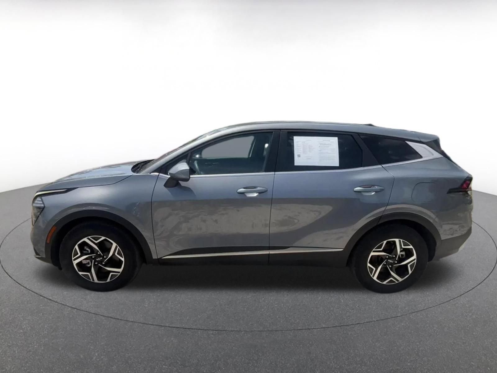 Thumbnail: 2025 Kia Sportage - 9