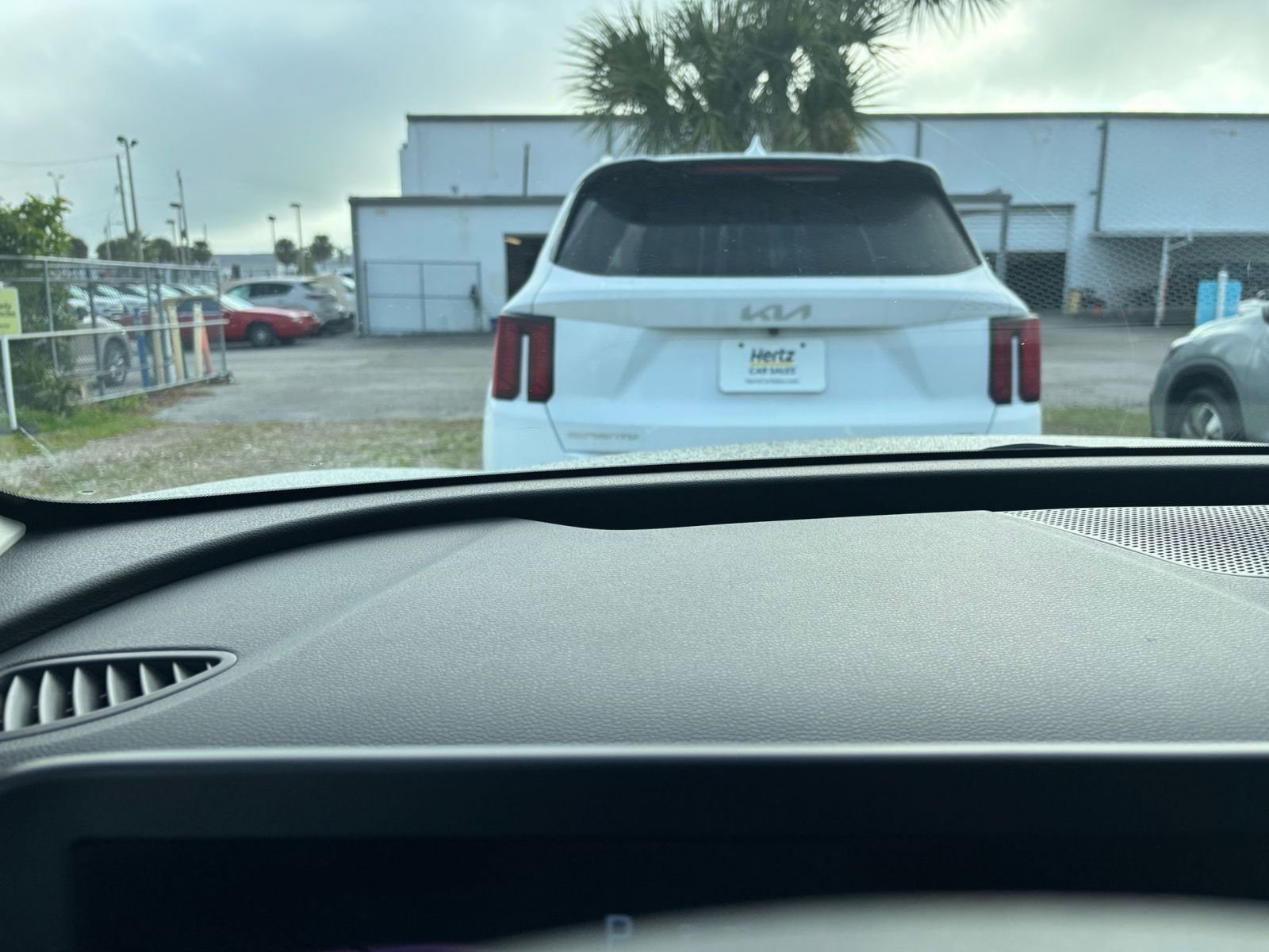 Thumbnail: 2025 Kia Sportage - 14