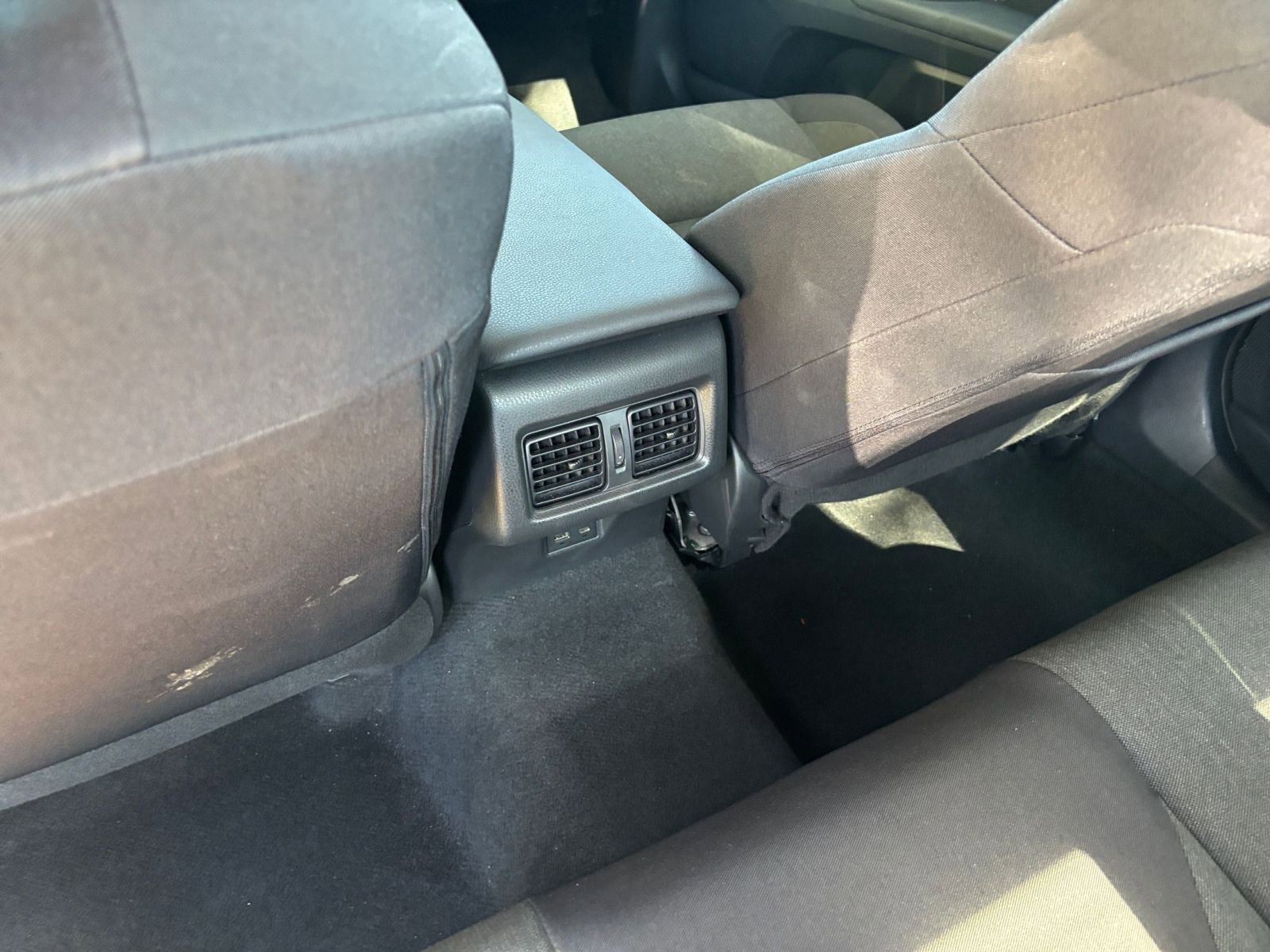 Thumbnail: 2025 Toyota Camry - 24