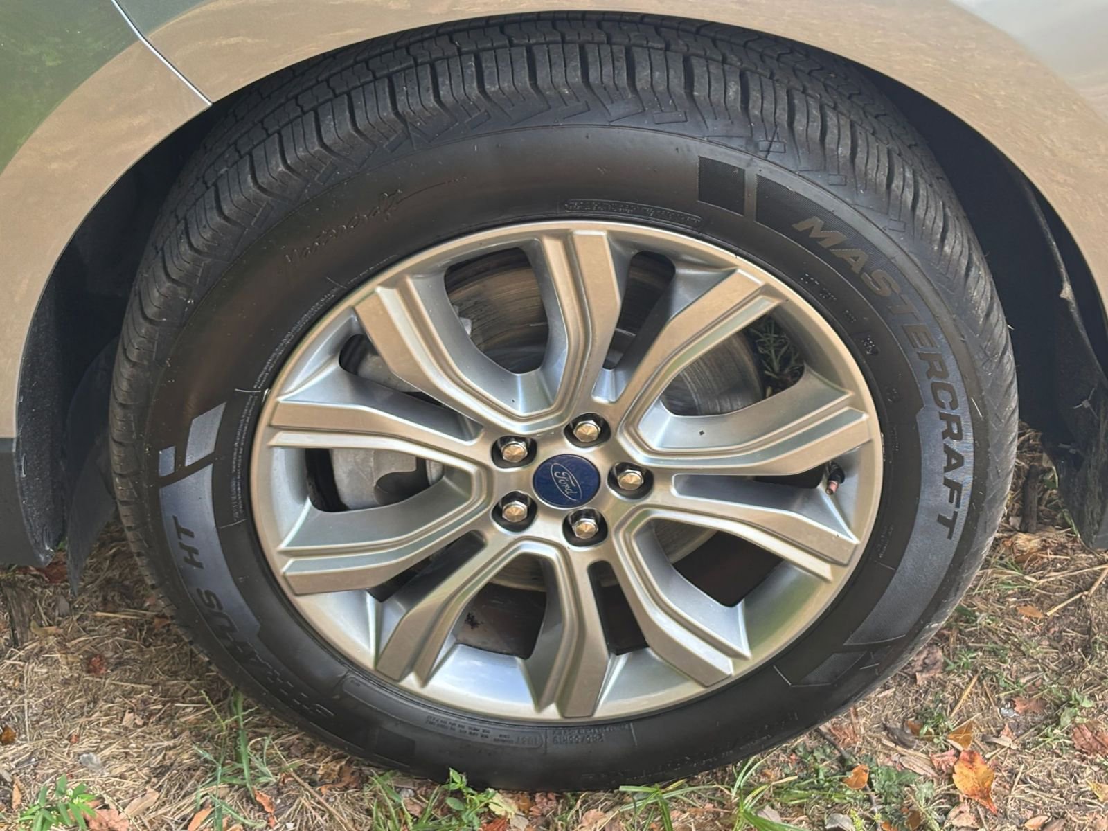 Thumbnail: 2022 Ford Edge - 30