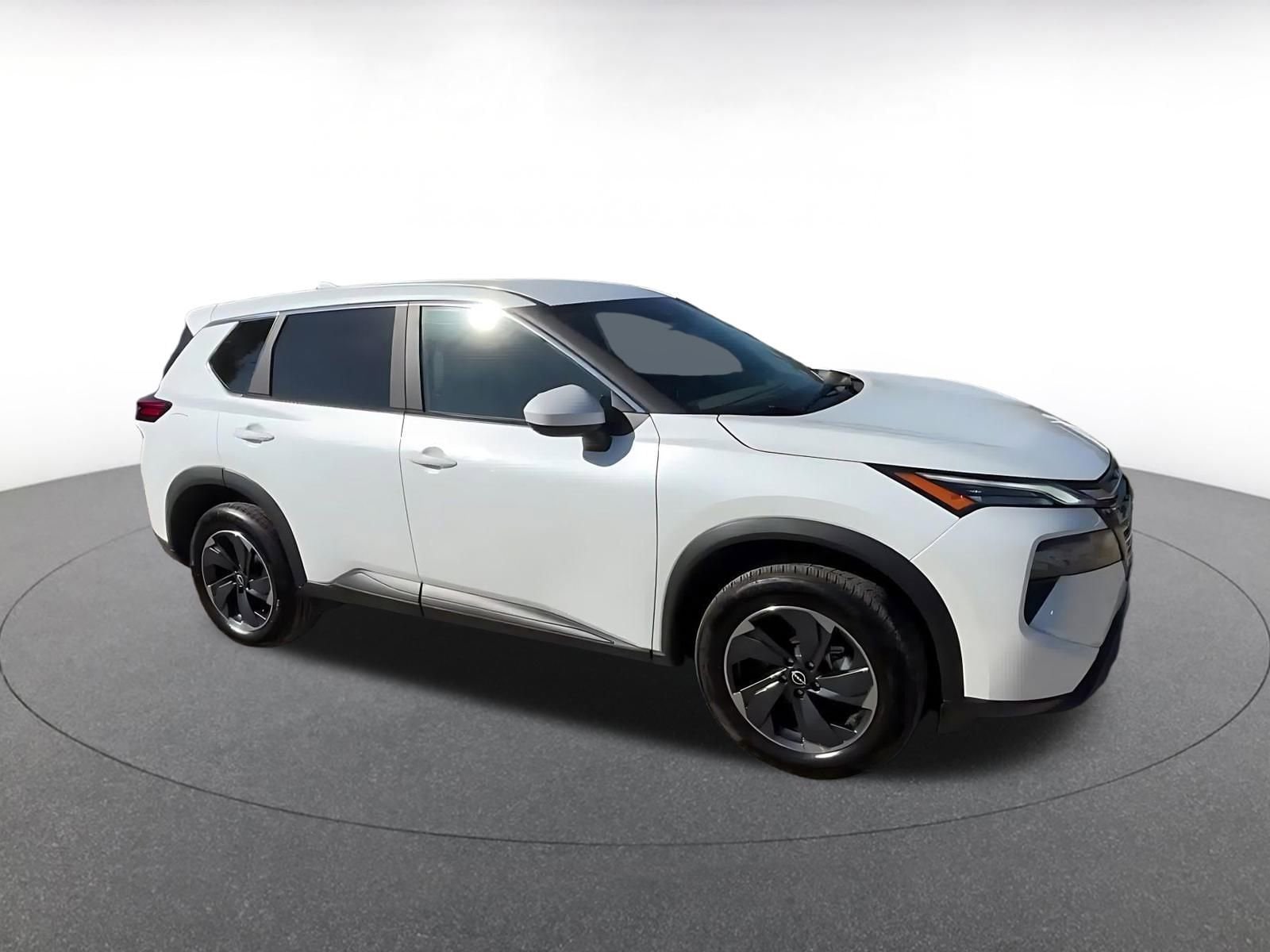 Thumbnail: 2025 Nissan Rogue - 2