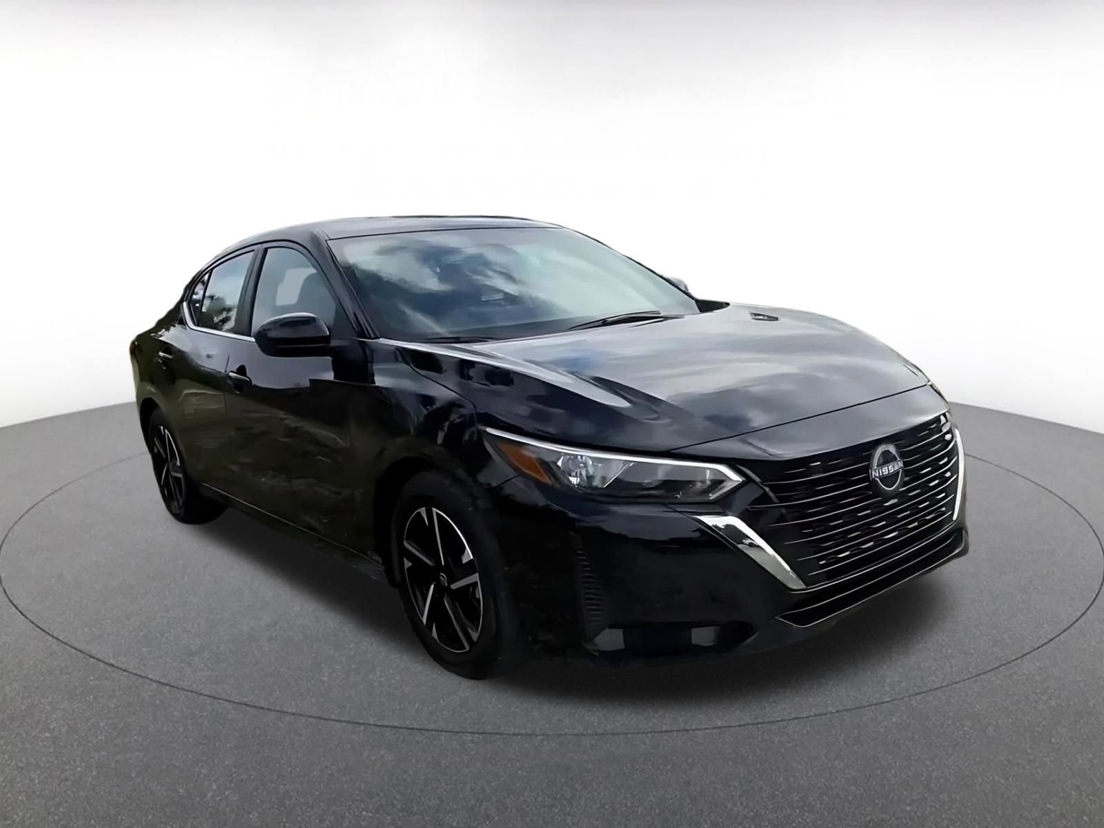 Thumbnail: 2025 Nissan Sentra - 2