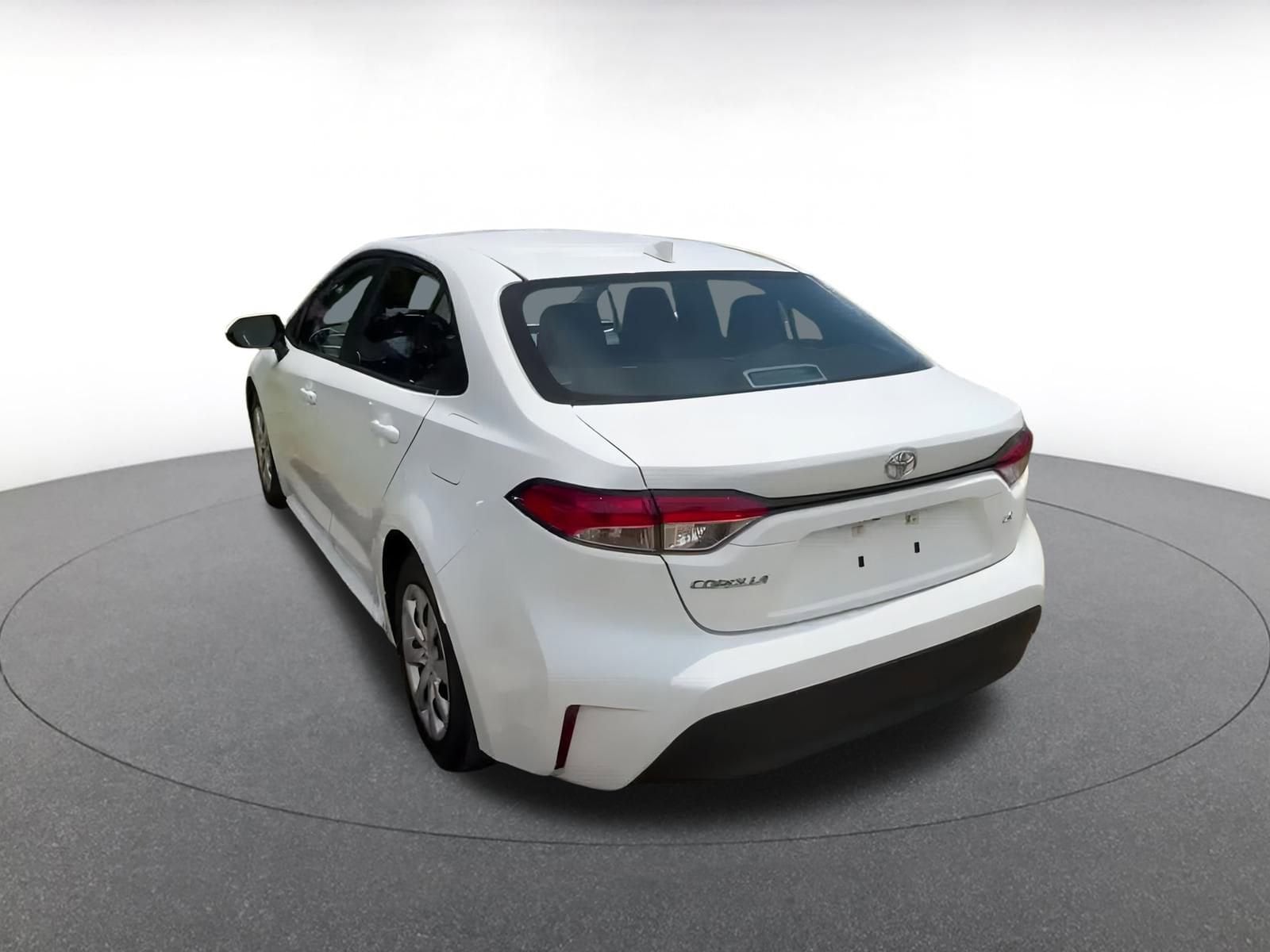 Thumbnail: 2024 Toyota Corolla - 11