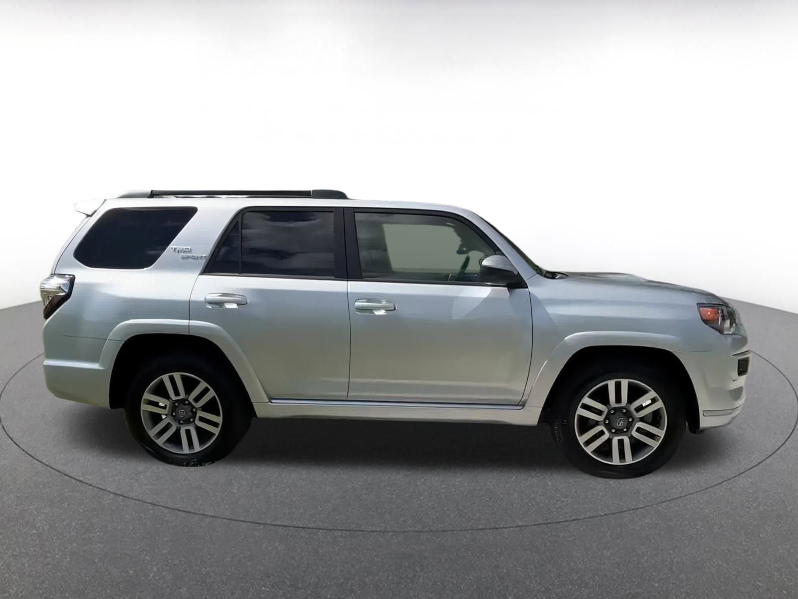 Thumbnail: 2024 Toyota 4Runner - 13