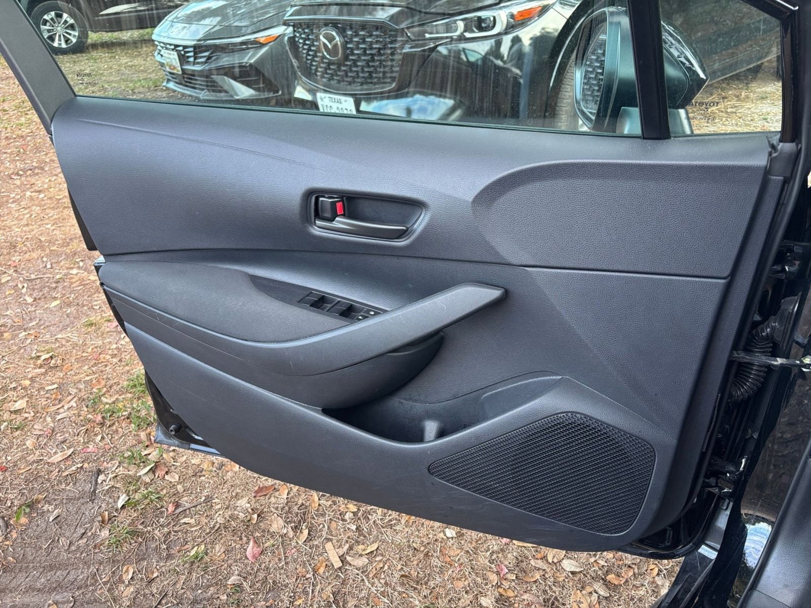 Thumbnail: 2025 Toyota Corolla - 20